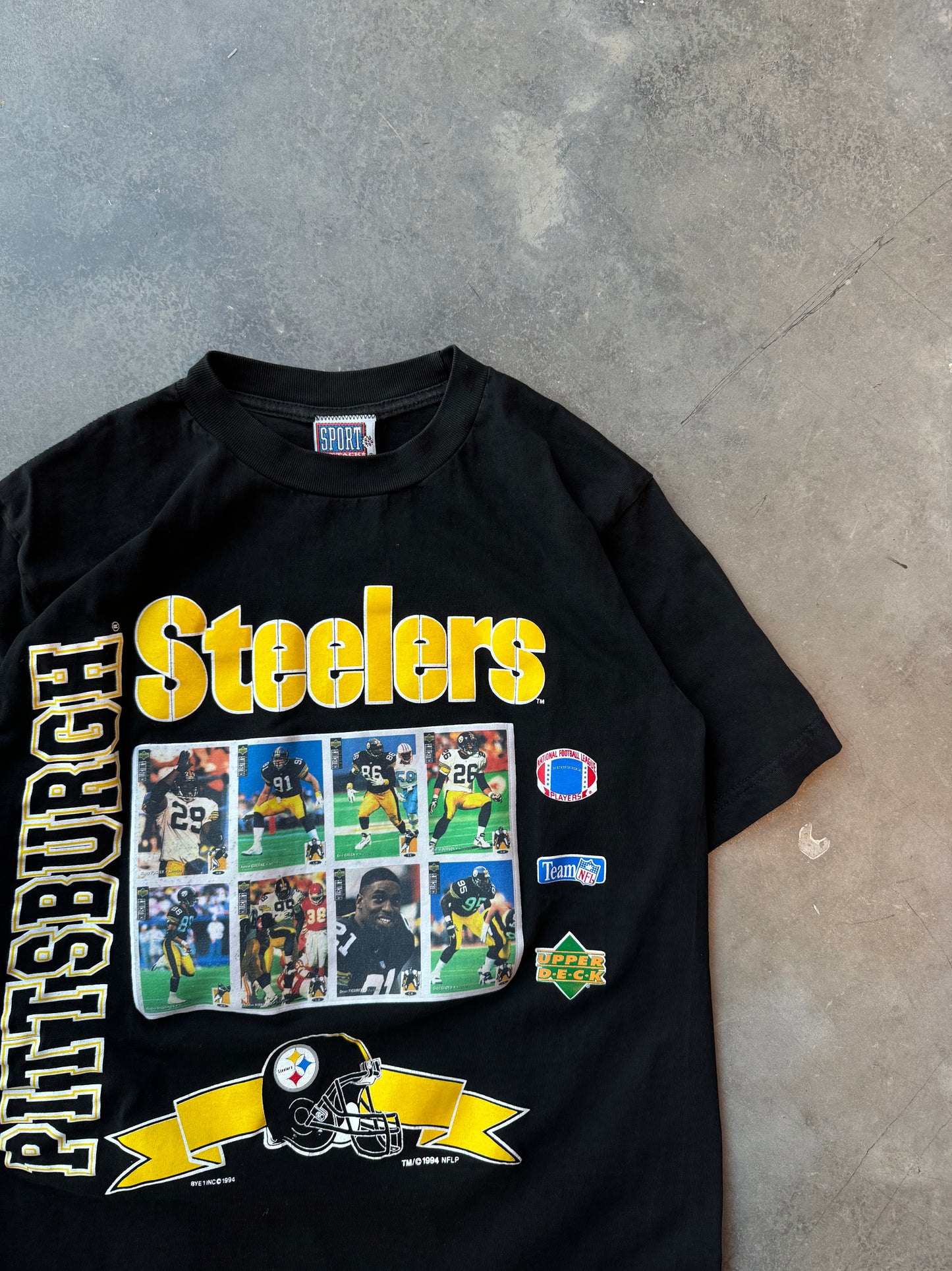 1994 Pittsburgh Steelers Vintage NFL Sports Card Style Tee (Medium)