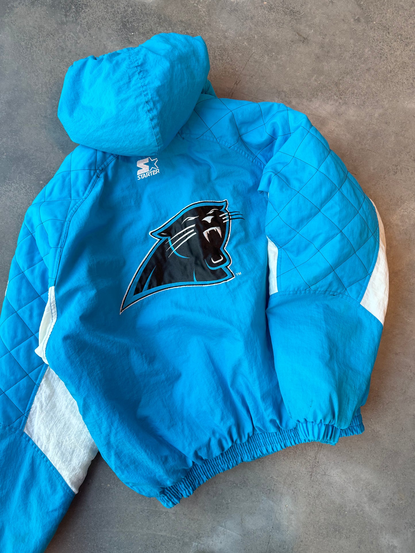 90’s Carolina Panthers Vintage Electric Blue Starter Diamond Stitched NFL Puffer Jacket (Large)