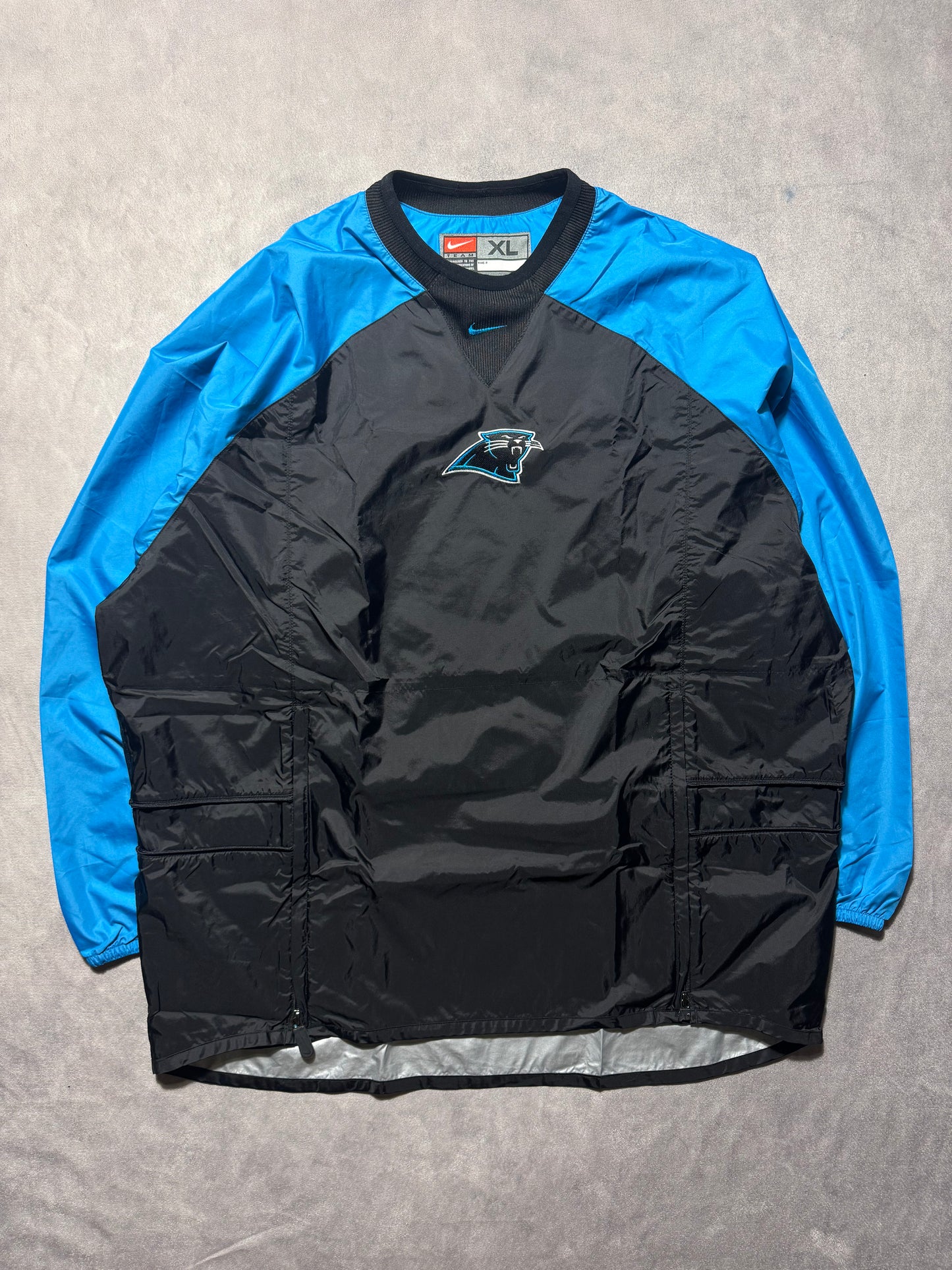 2000 Carolina Panthers Vintage Nike Colorblocked Nylon NFL Sideline Windbreaker Pullover (XL)