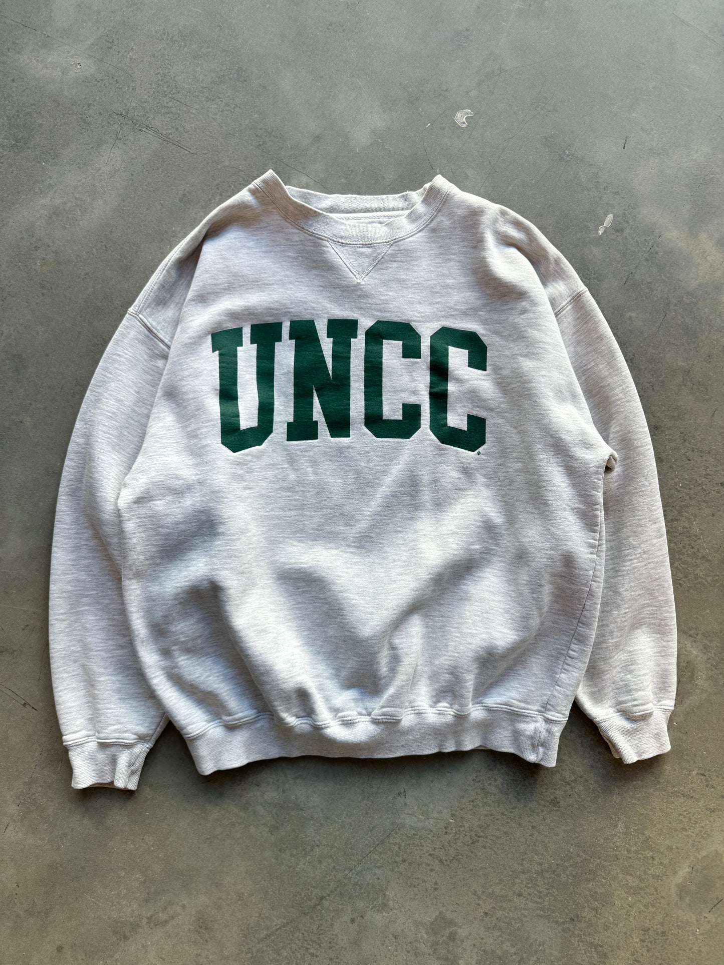 90’s UNC Charlotte 49ers Block Letter Heavyweight College Crewneck (XL)