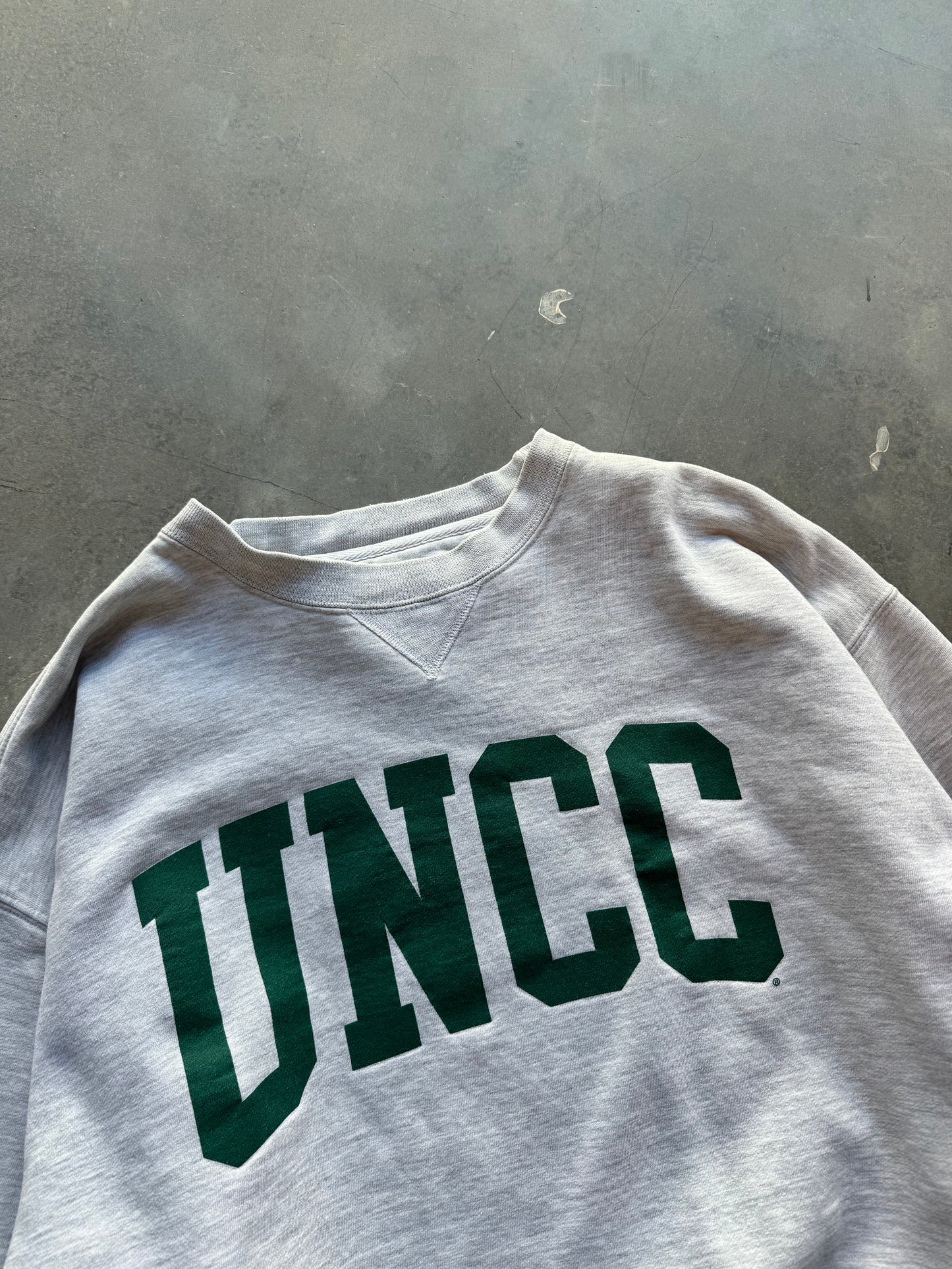 90’s UNC Charlotte 49ers Block Letter Heavyweight College Crewneck (XL)