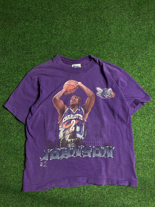 90’s Charlotte Hornets Larry Johnson Vintage Pro Player NBA Tee (Small)