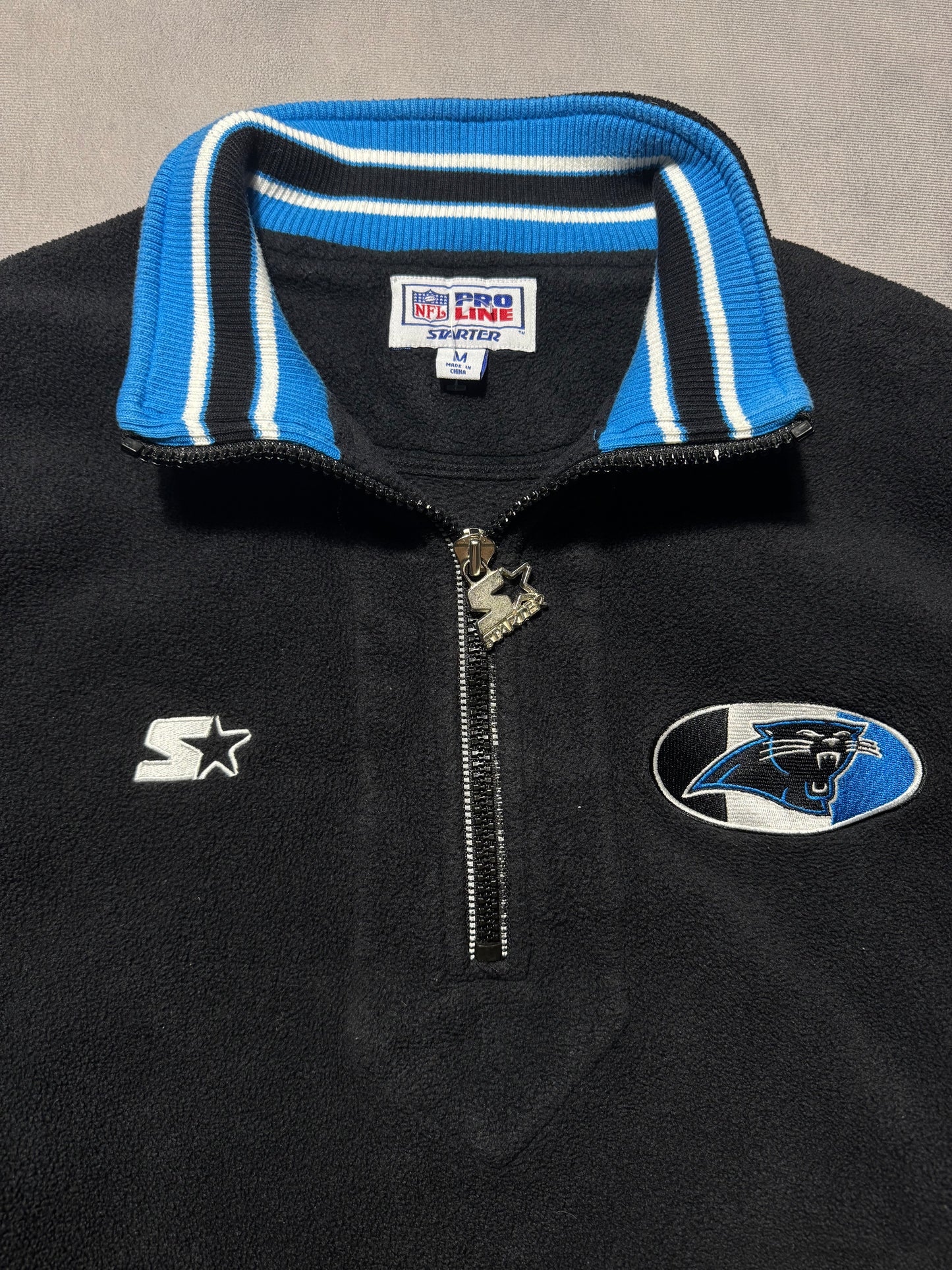 90’s Carolina Panthers Vintage Black Starter Embroidered Half Zip NFL Fleece Pullover (Medium)
