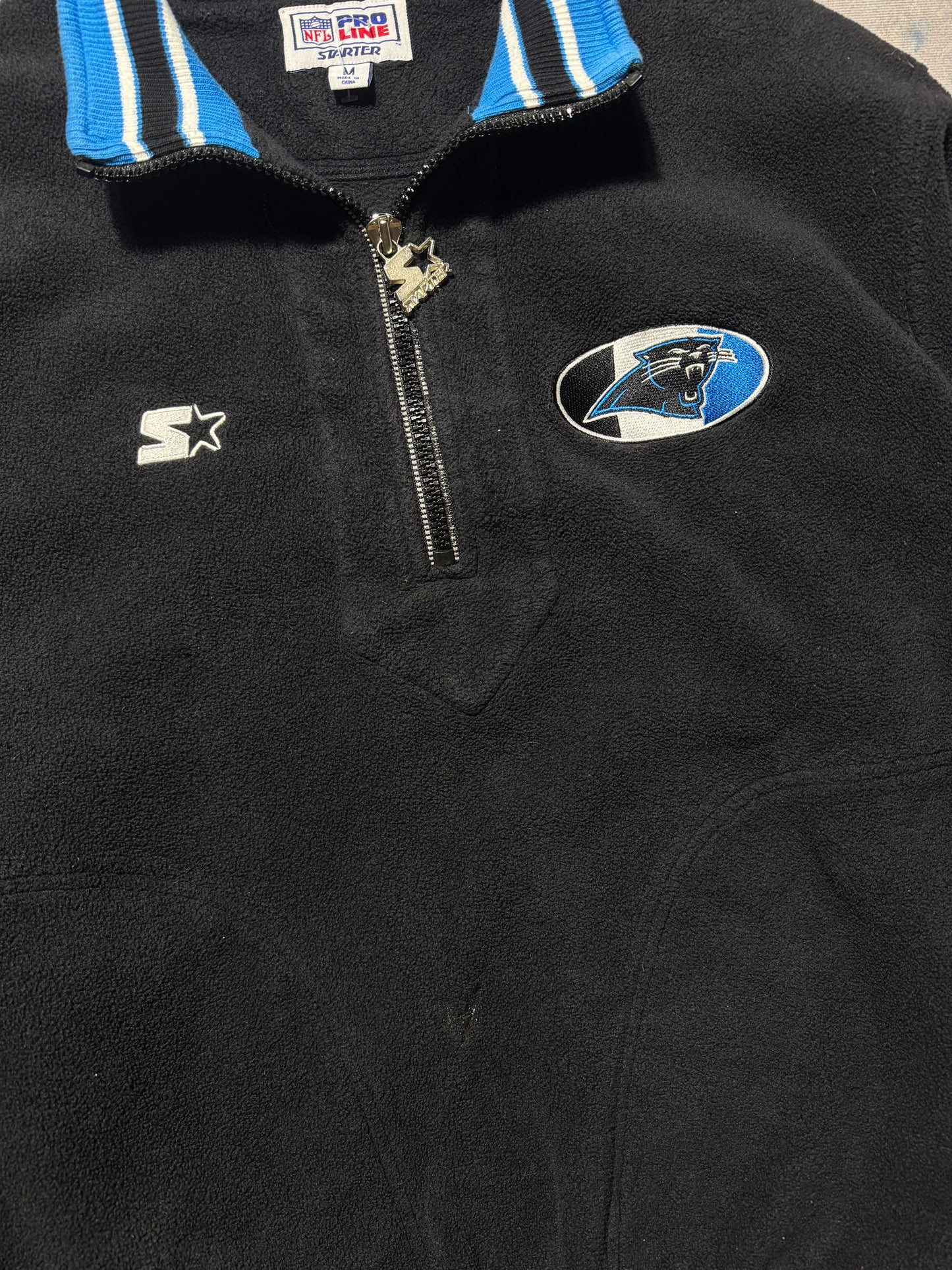90’s Carolina Panthers Vintage Black Starter Embroidered Half Zip NFL Fleece Pullover (Medium)