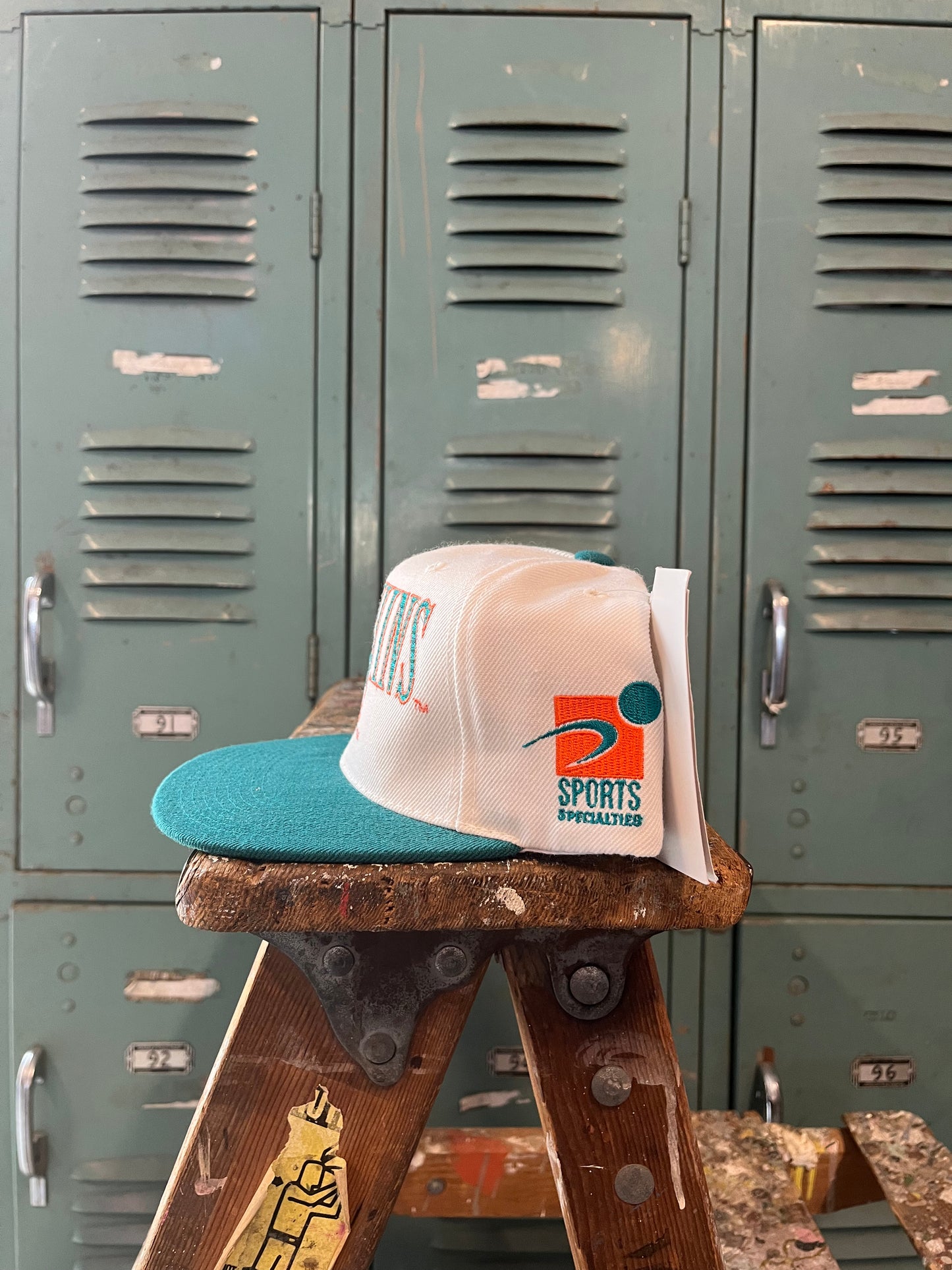 90s NFL Miami Dolphin’s Sport Specialities Laser Vintage (DSWT)