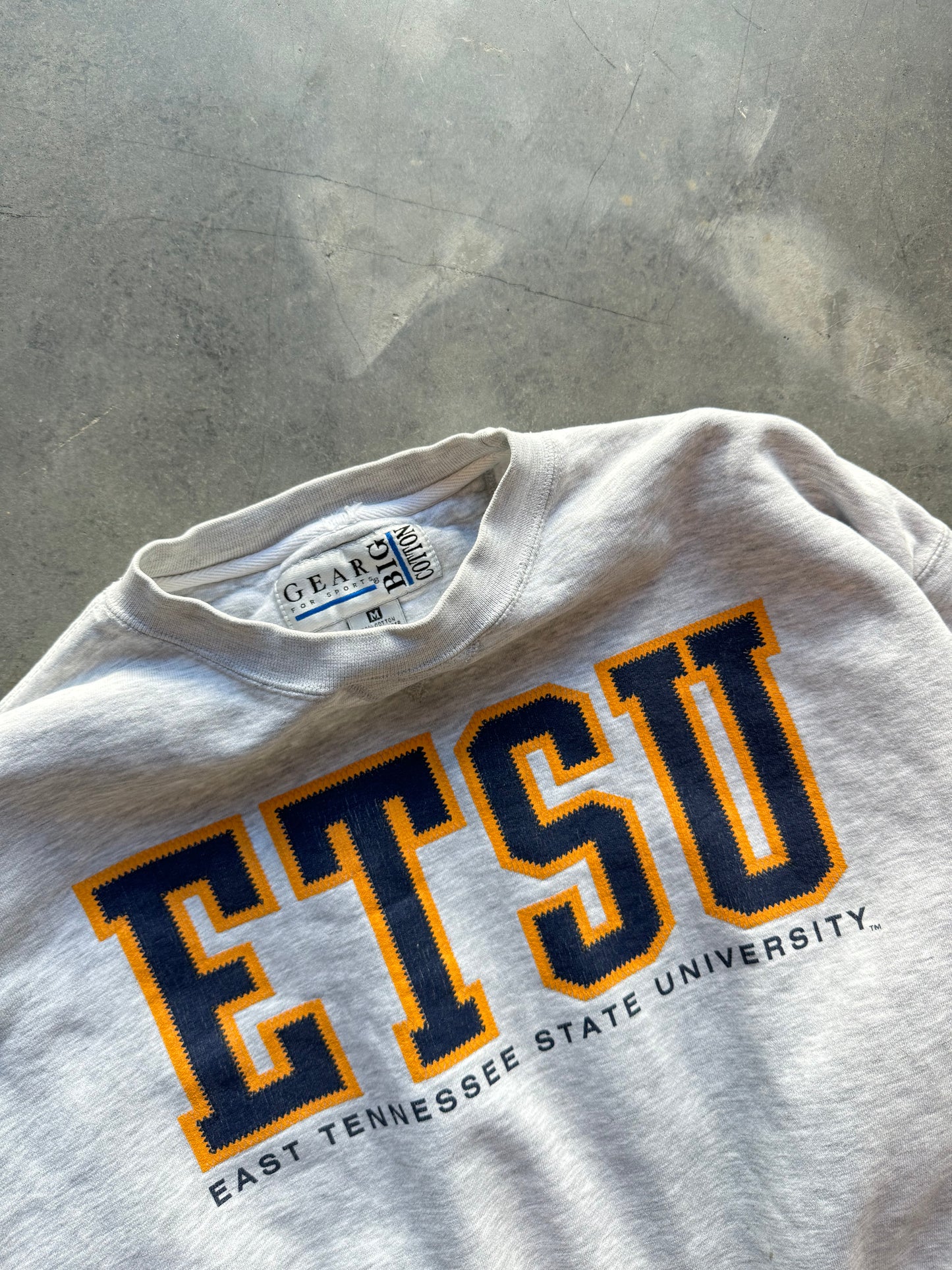 90’s East Tennessee State University Buccaneers Vintage Heavyweight College Crewneck (Medium)