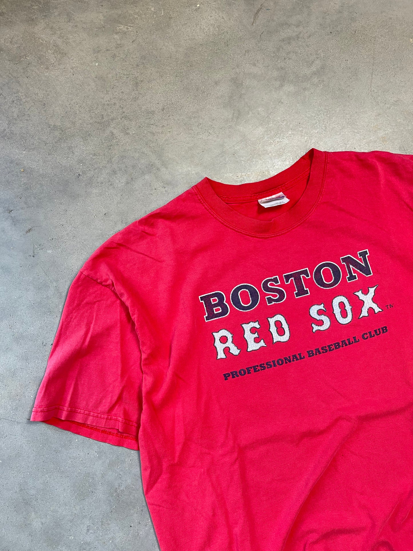 00’s Boston Red Sox Vintage MLB Word Mark Tee (XL)