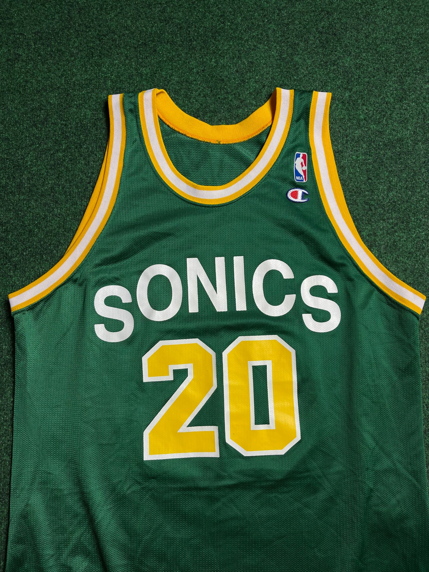 90’s Seattle Supersonics Gary Payton Vintage Champion NBA Jersey (48/XL)