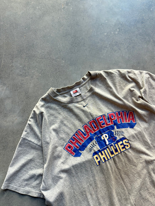 2004 Philadelphia Phillies Vintage Nike Mini Swoosh MLB Tee (XXL)