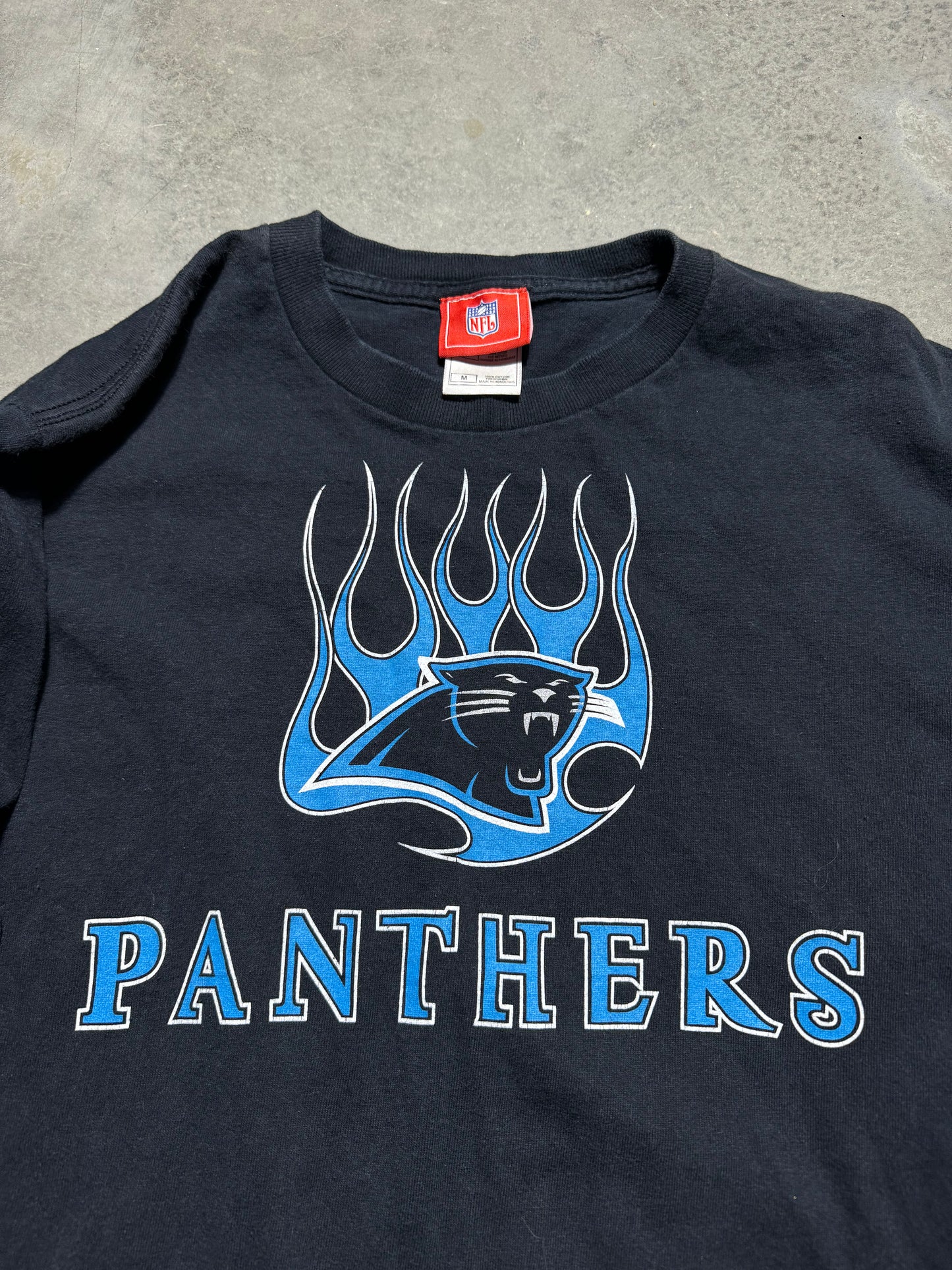 00’s Carolina Panthers Vintage Black Flame Print NFL Longsleeve Tee (Medium)