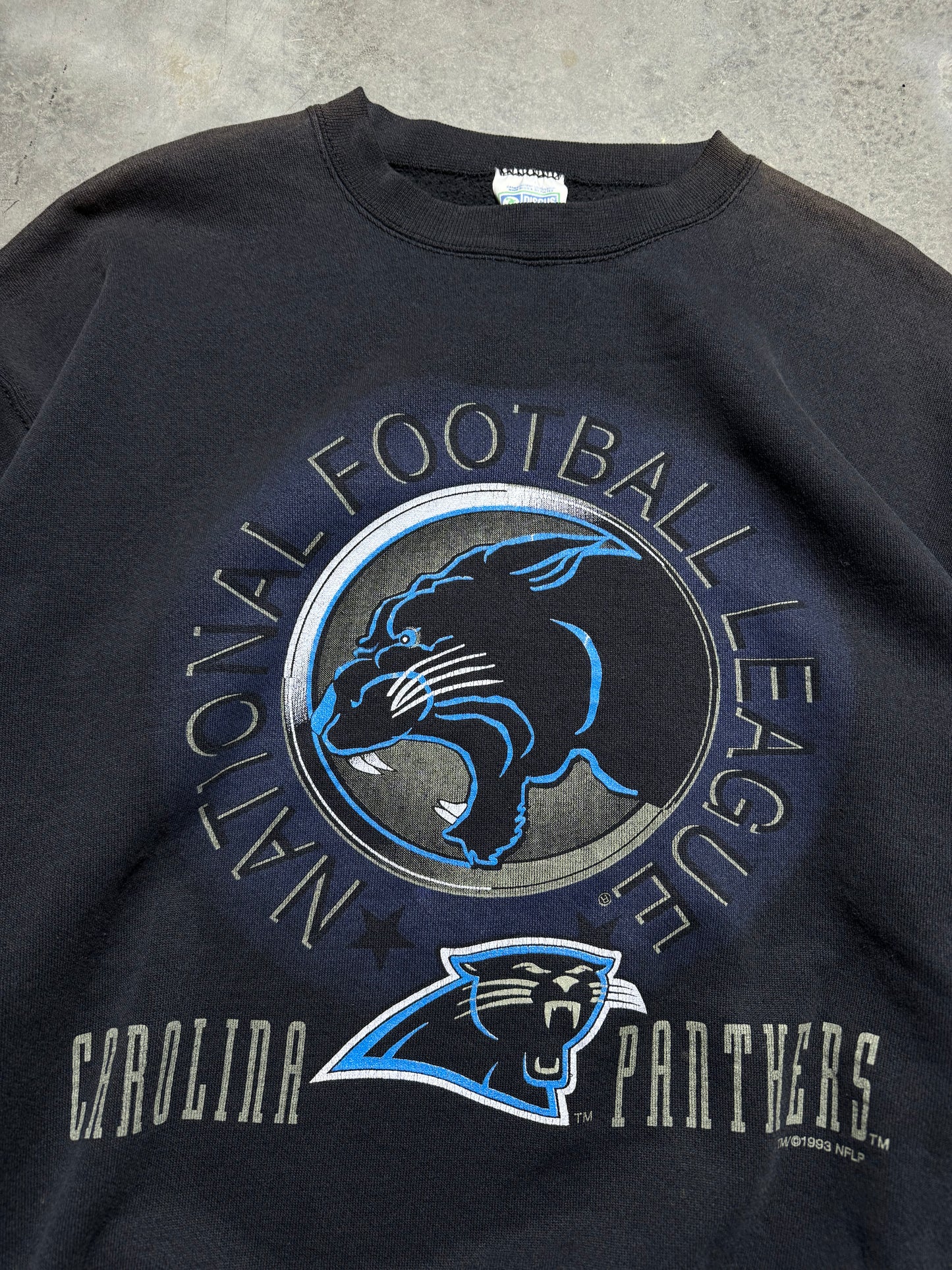 1993 Carolina Panthers Vintage Faded Black Indomitable Spirit Silhouette NFL Crewneck (XL)