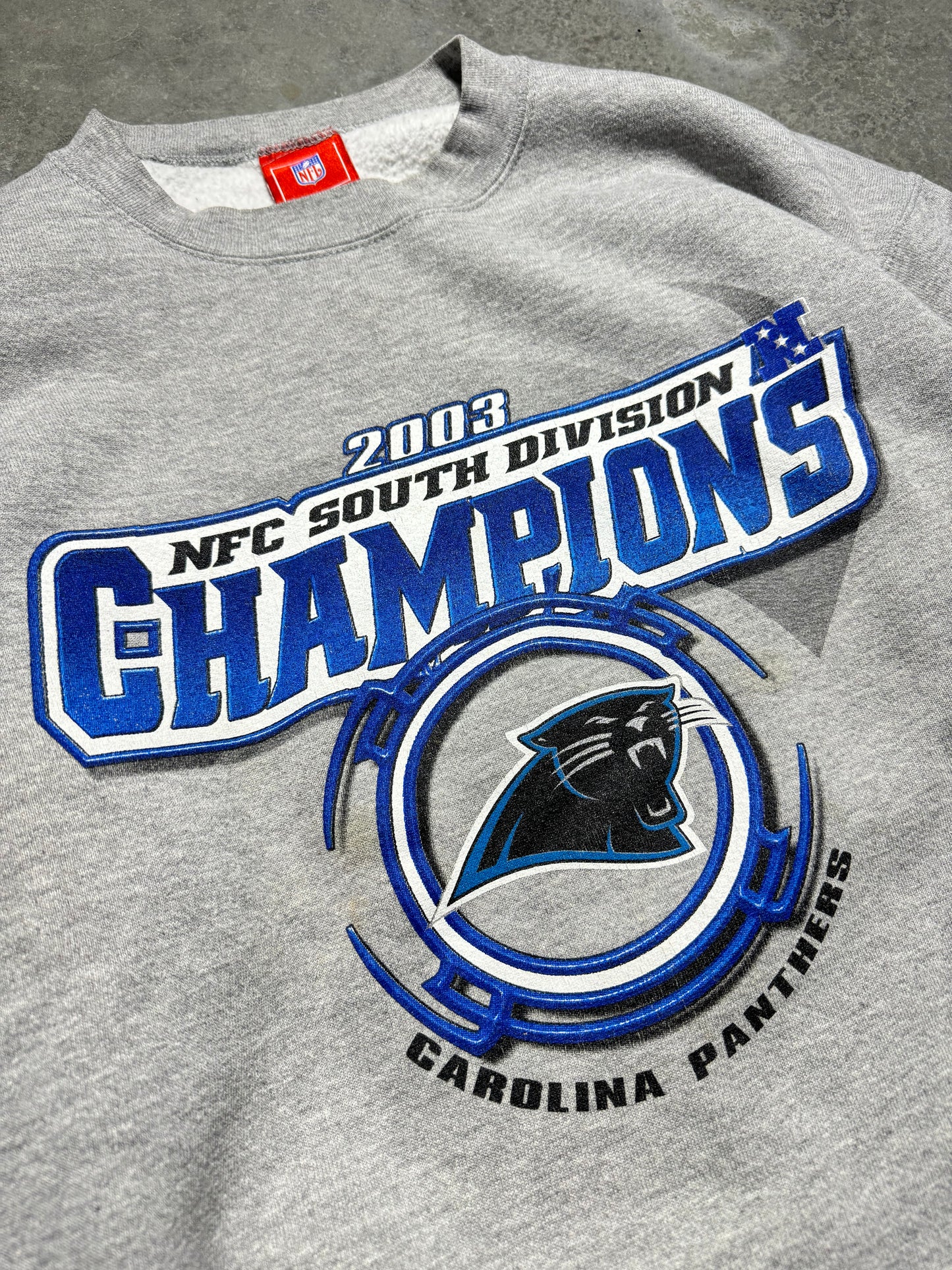 2003 Carolina Panthers NFC South Division Champions Vintage Grey NFL Crewneck (Medium)