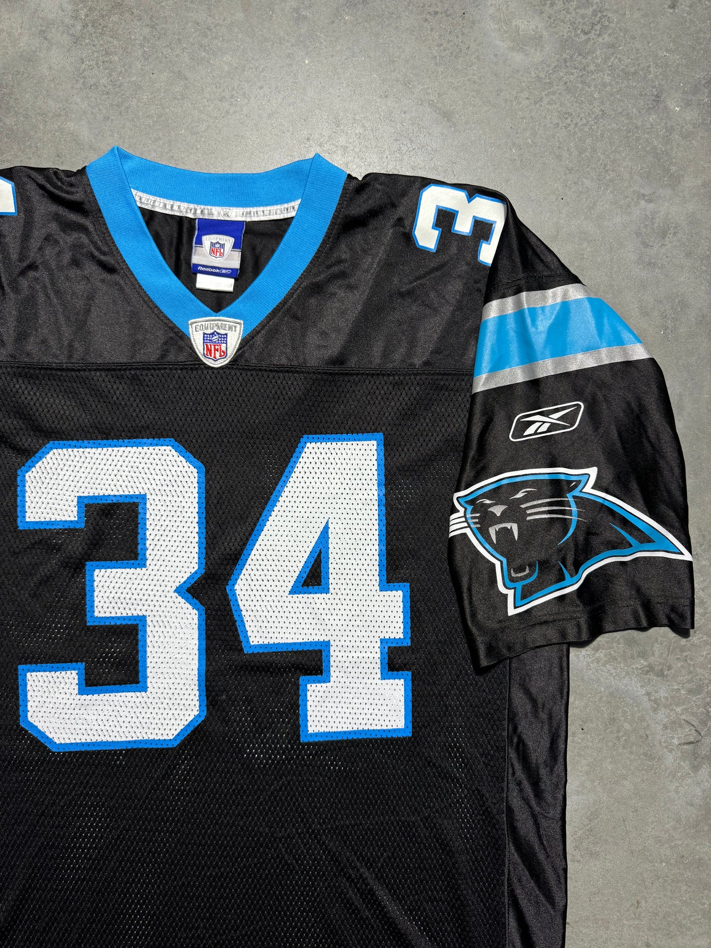 00’s Carolina Panthers DeAngelo Williams Vintage Black Reebok NFL Jersey (Large)