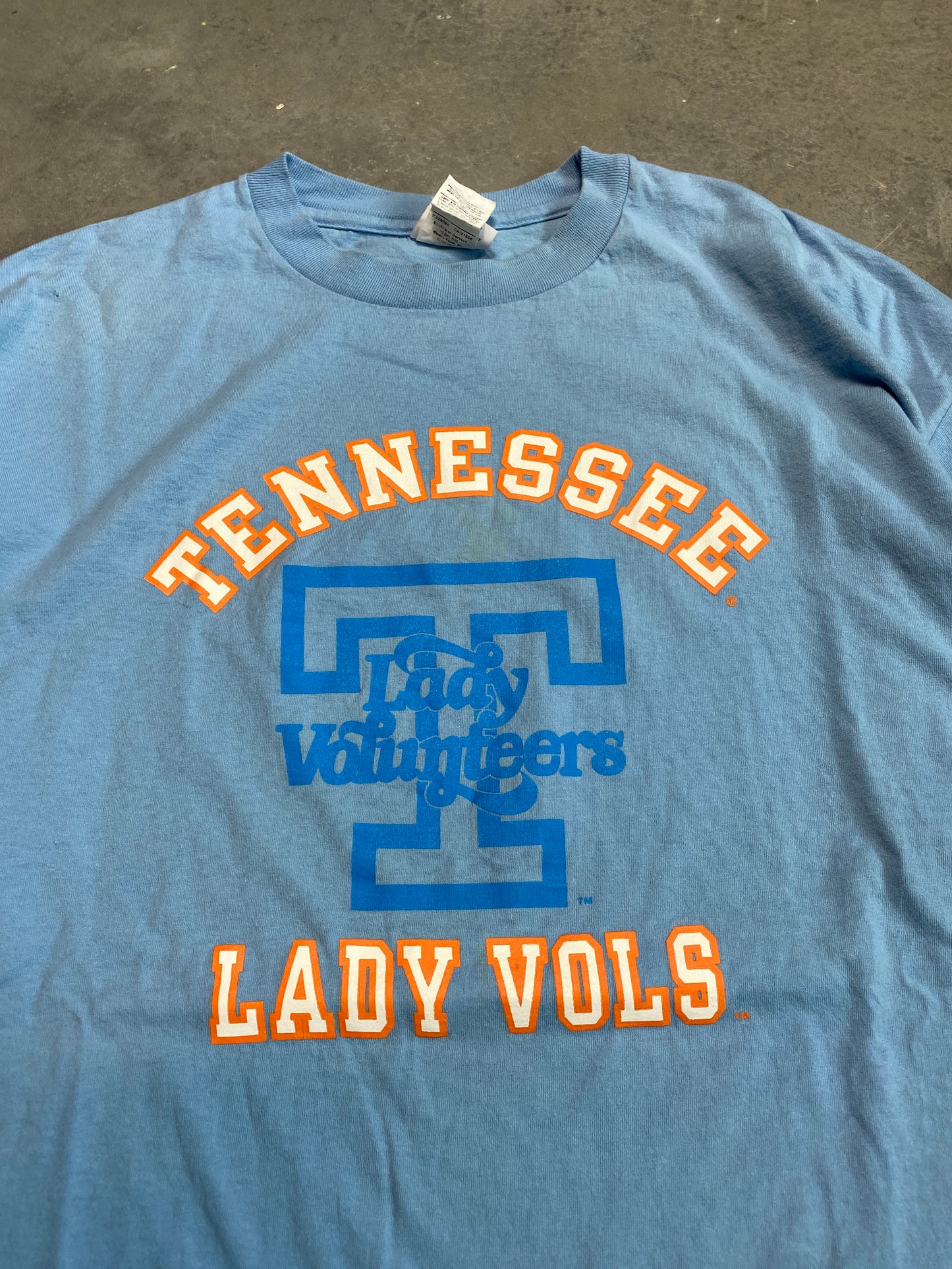 90’s University of Tennessee Lady Volunteers Spellout Vintage Tee (XXL)