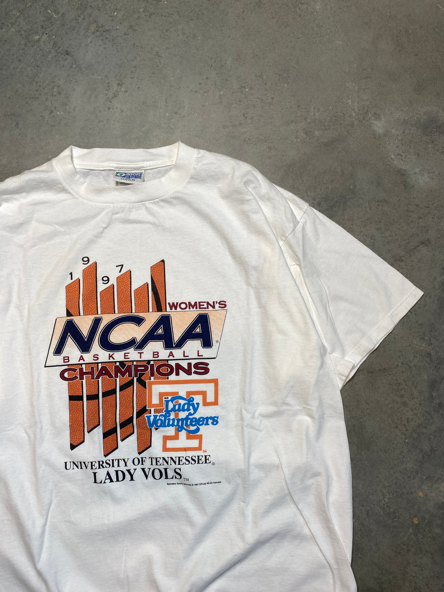 1997 University of Tennessee Lady Volunteers National Champions Logo Vintage Tee (2XL)