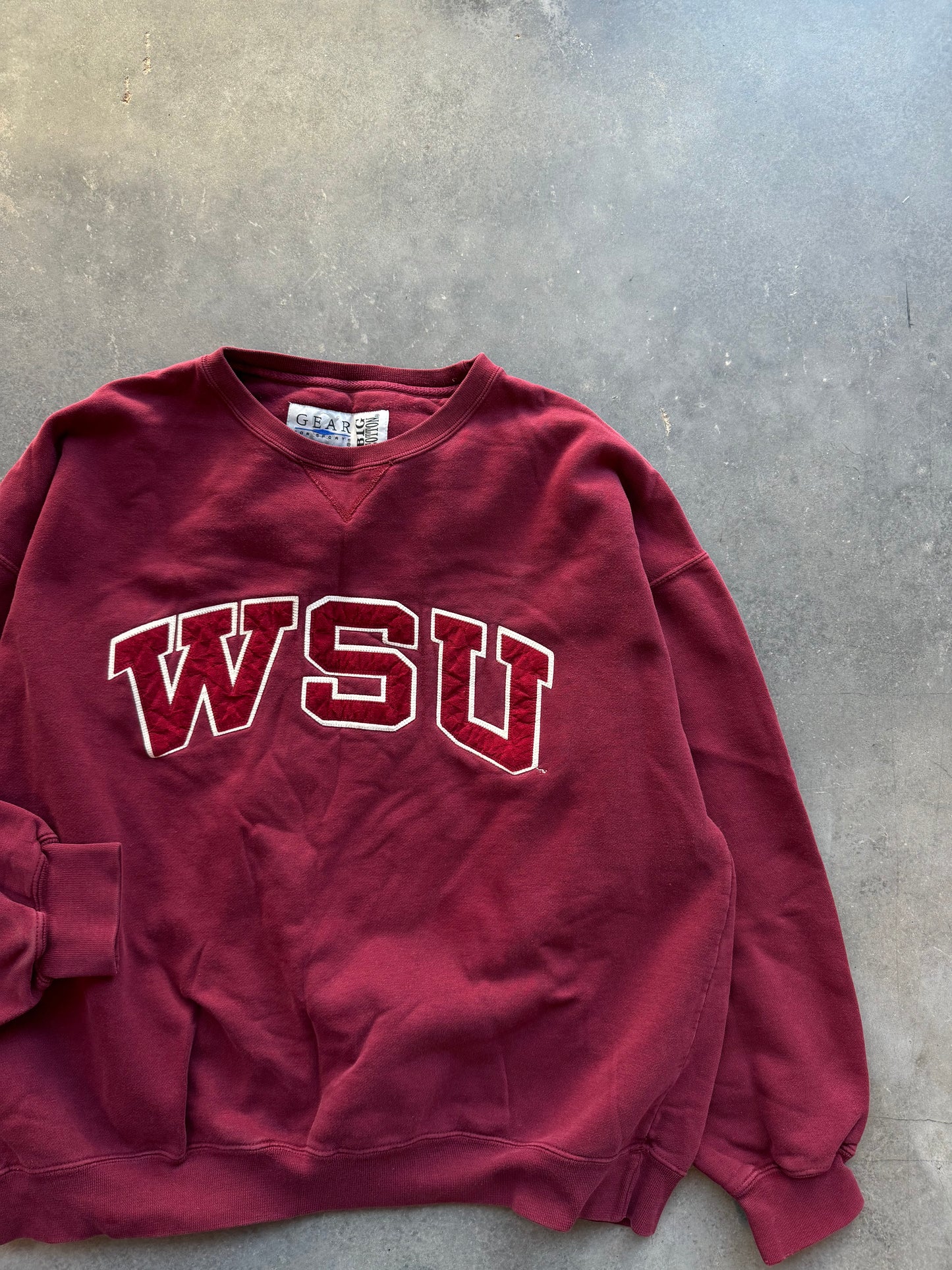 90’s Washington State University Cougars Vintage Embroidered Heavyweight College Crewneck (Large)