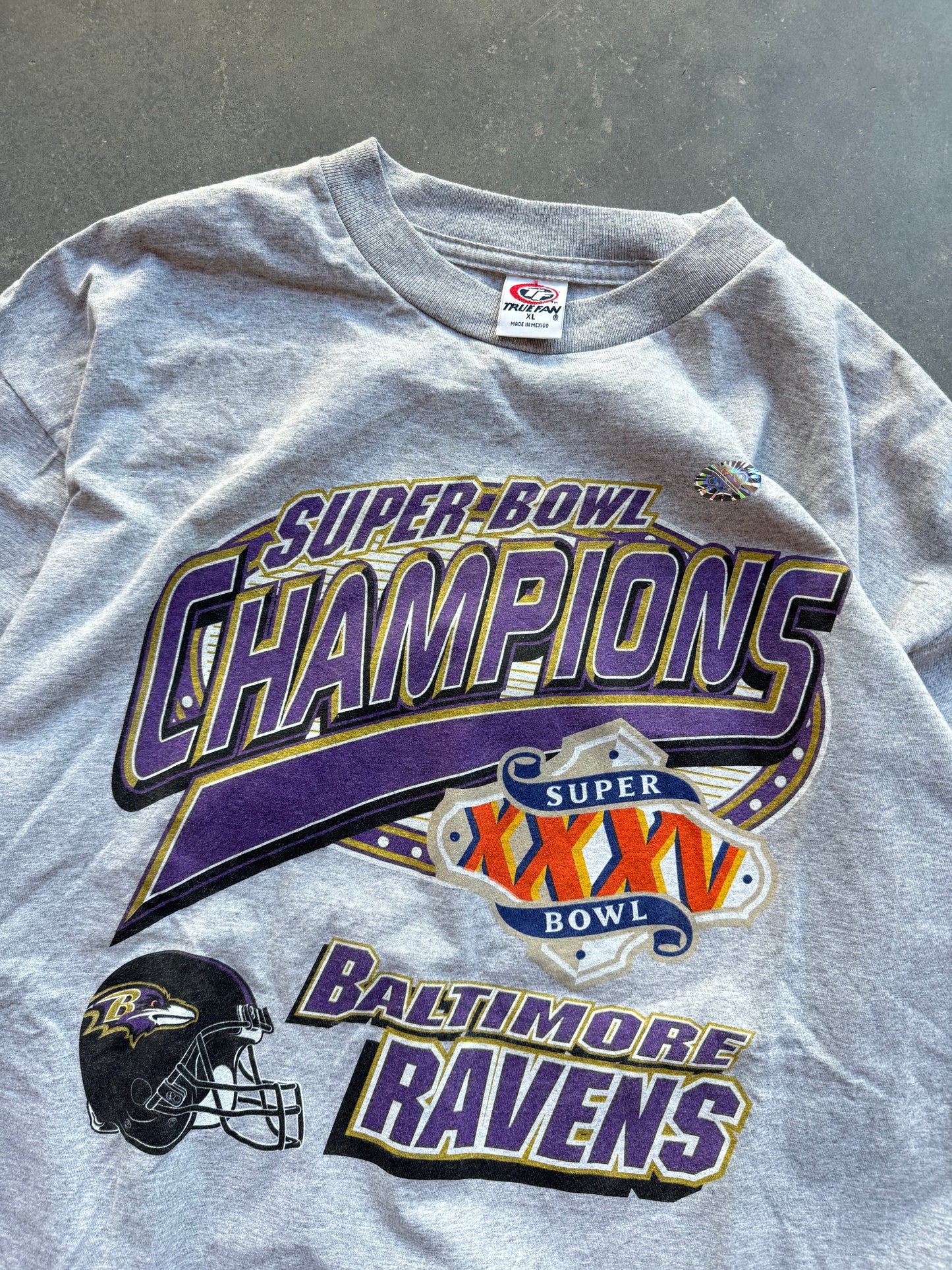 2001 Baltimore Ravens Super Bowl XXXV Champions Vintage NFL Tee - Deadstock (XL)