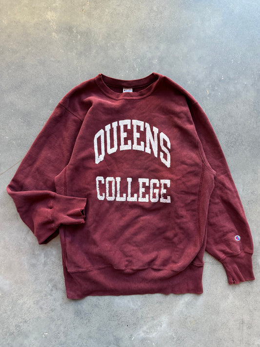 90’s Queens College Royals Vintage Maroon Spellout Champion Reverse Weave Heavyweight Crewneck (Large)