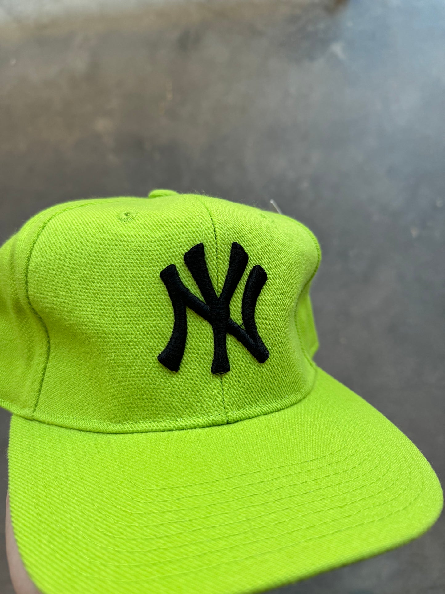 90’s New York Yankees Vintage Lime Green/Black Vintage MLB Fitted Hat (7 3/8) - Deadstock