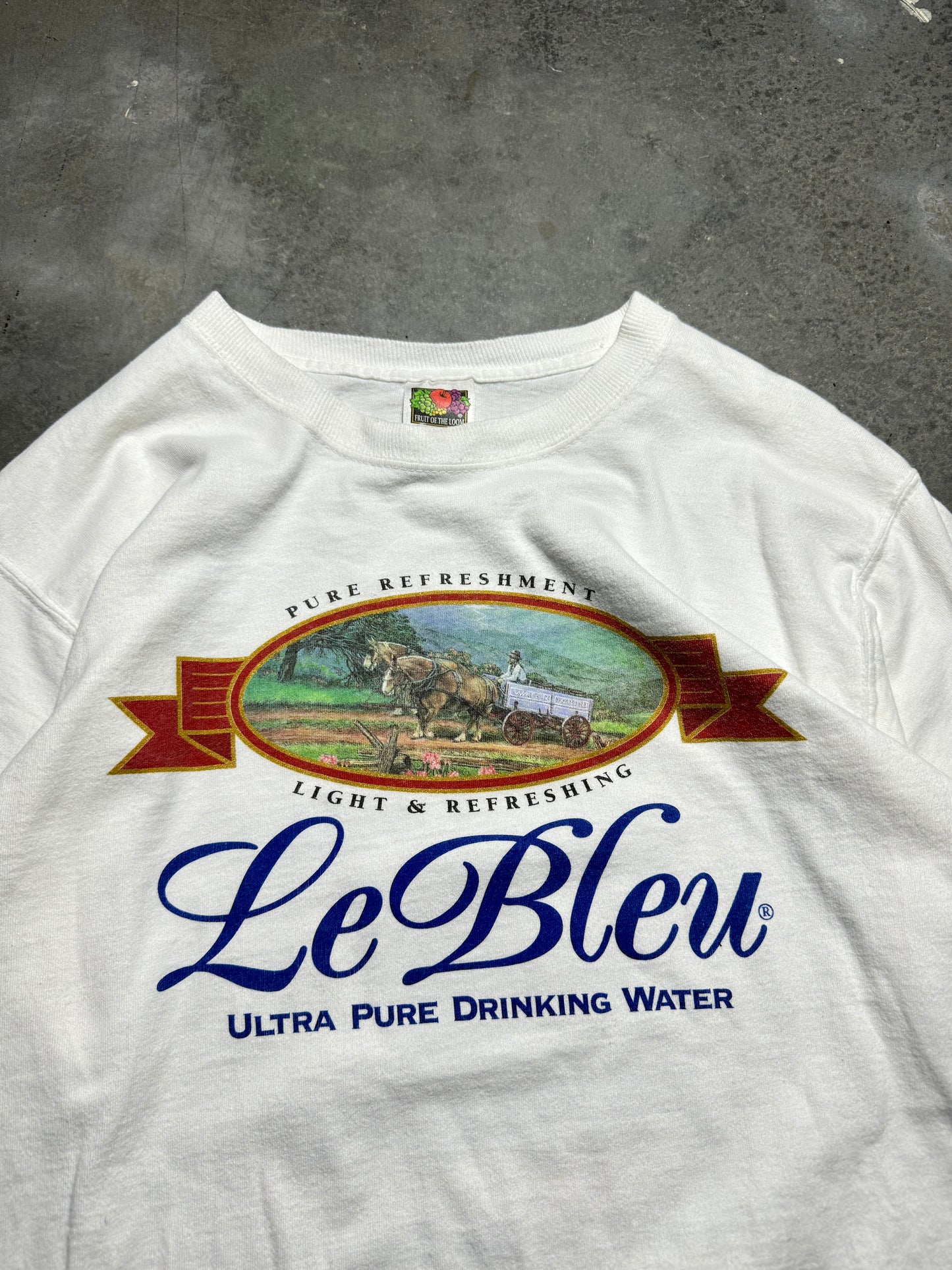 90’s Carolina Panthers x Le Bleu Vintage White Water Bottle Sponsor NFL Tee (Medium)