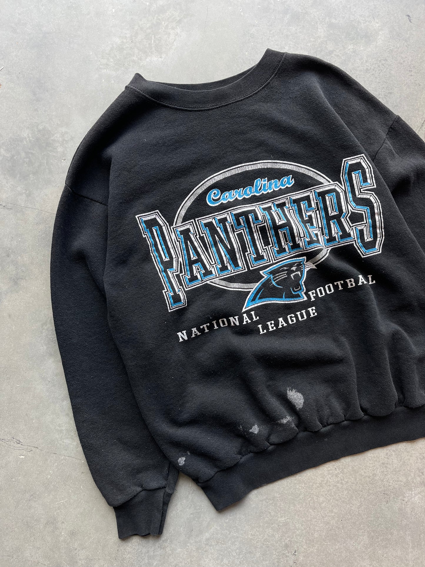 90’s Carolina Panthers Vintage Distressed NFL Crewneck (Medium)