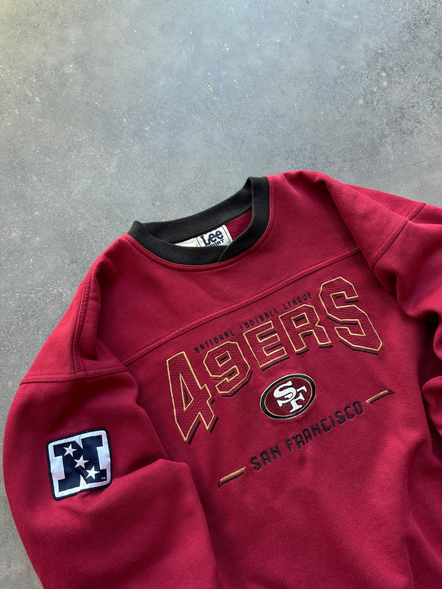 90’s San Francisco 49ers Vintage Lee Sport Maroon Heavyweight NFL Crewneck (Large)