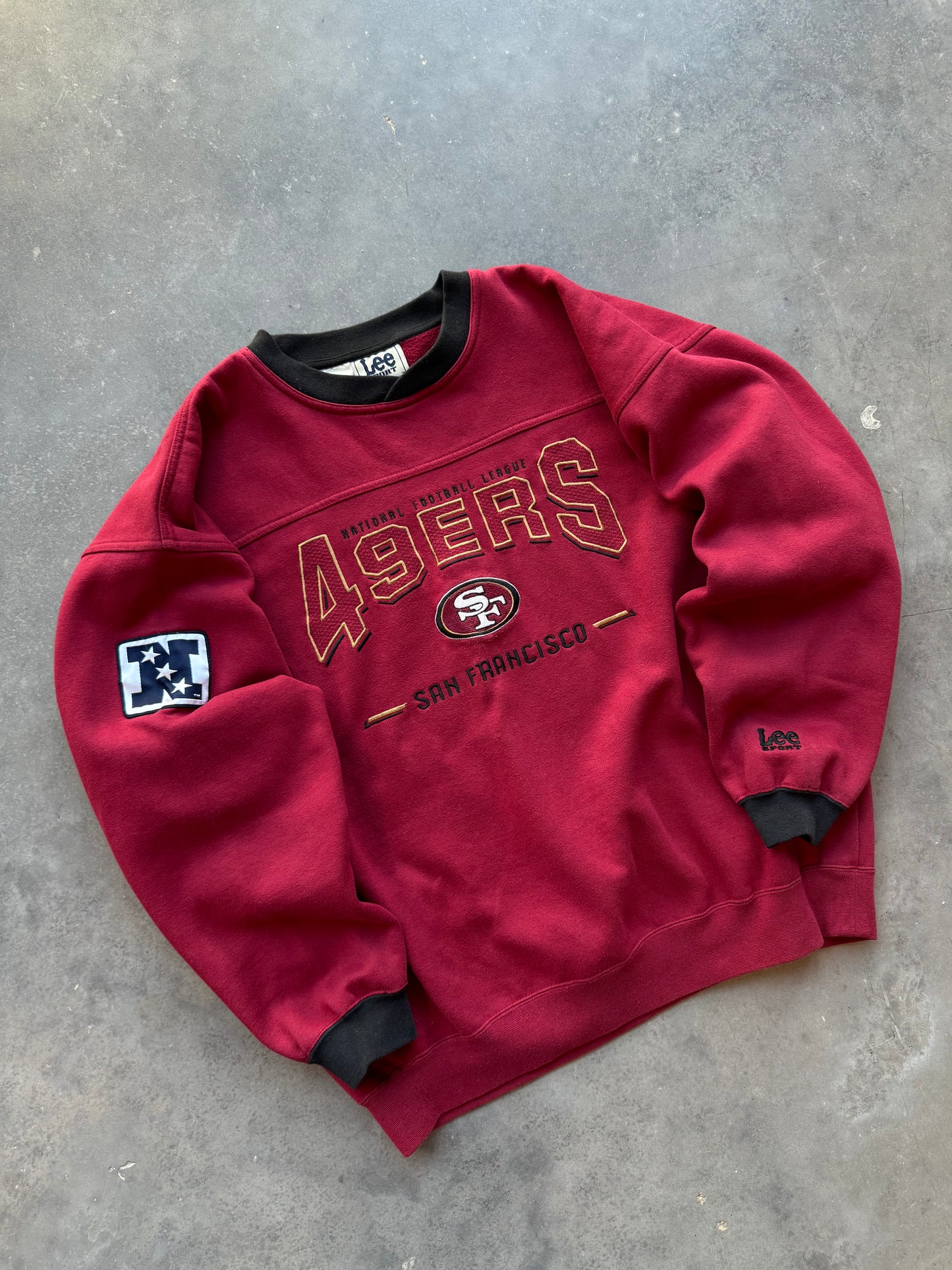 90’s San Francisco 49ers Vintage Lee Sport Maroon Heavyweight NFL Crewneck (Large)