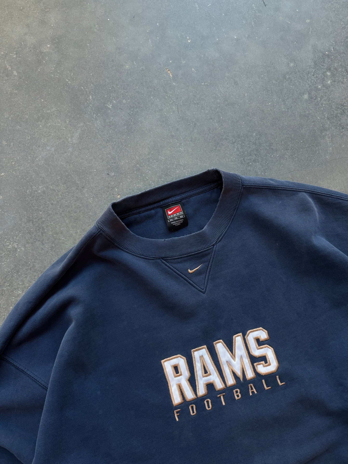 00’s St. Louis Rams Vintage Nike Mini Swoosh Super Heavyweight NFL Embroidered Crewneck (XXL)