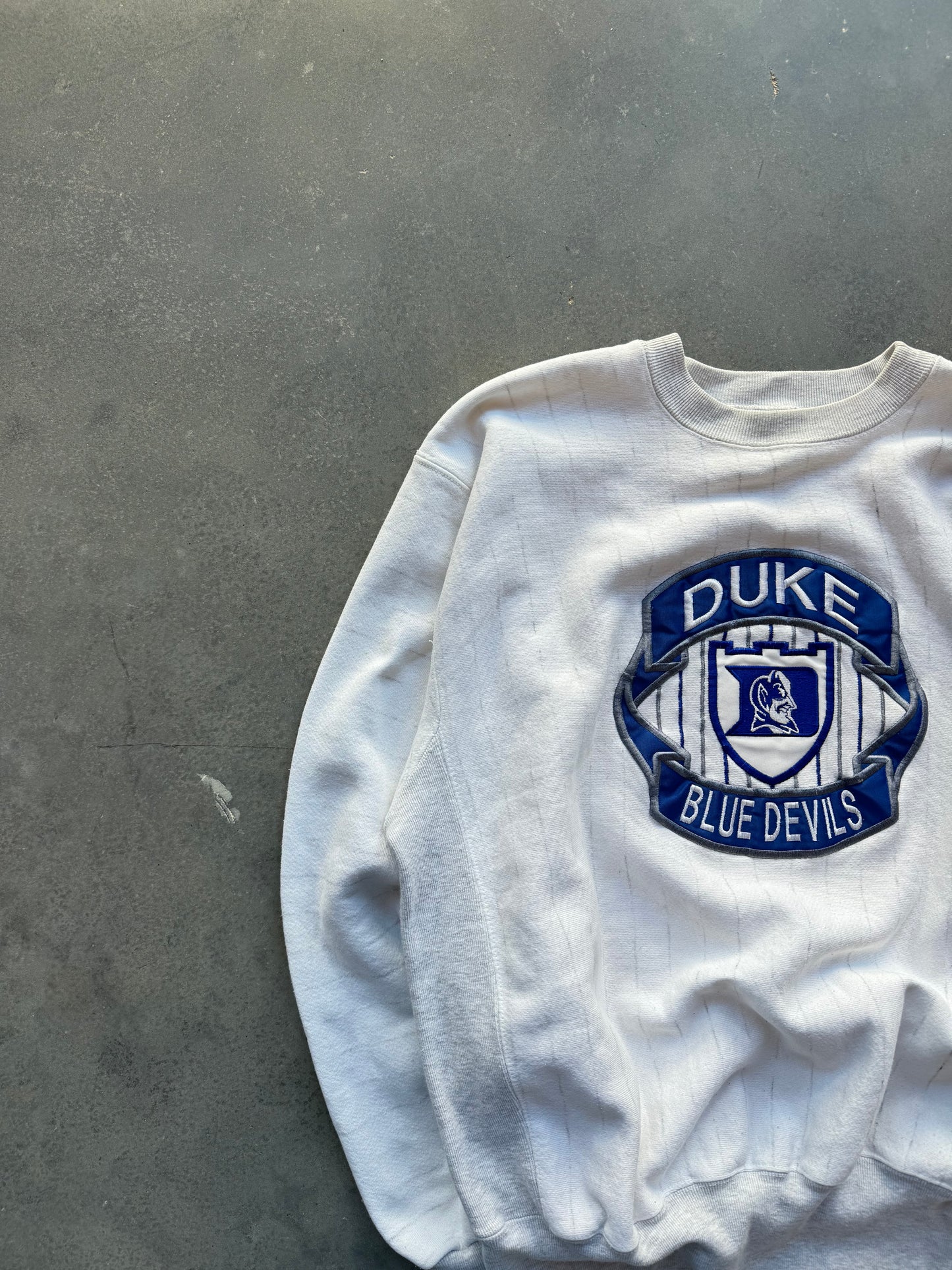 90’s Duke Blue Devils Super Heavyweight College Embroidered Crewneck (XL)