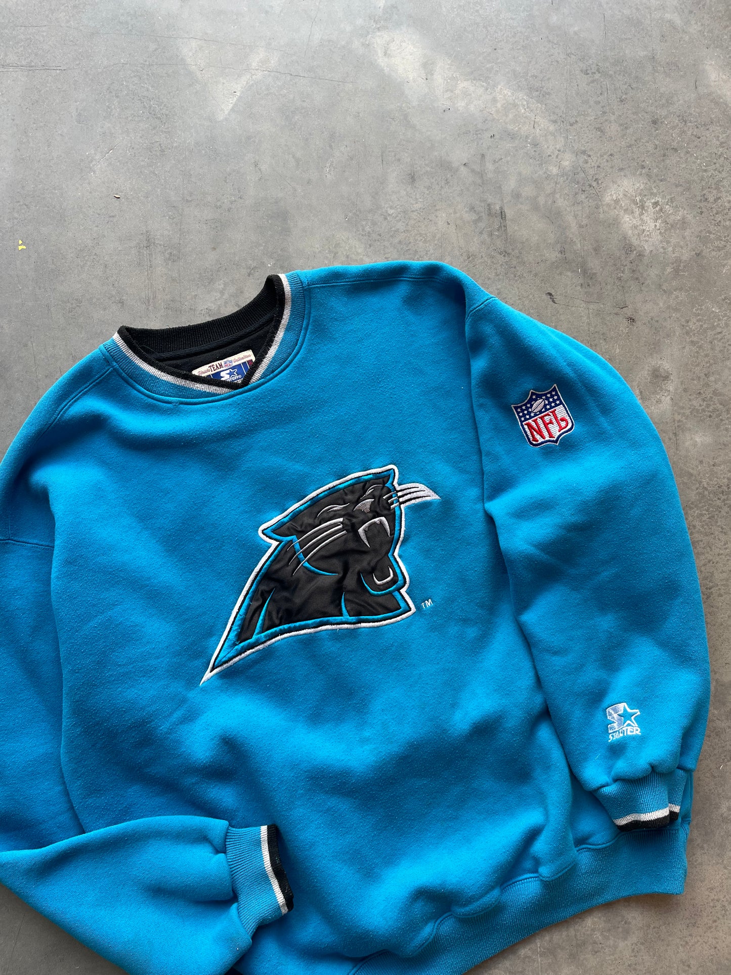 90’s Carolina Panthers Vintage Electric Blue Starter NFL Heavyweight Crewneck (Large)