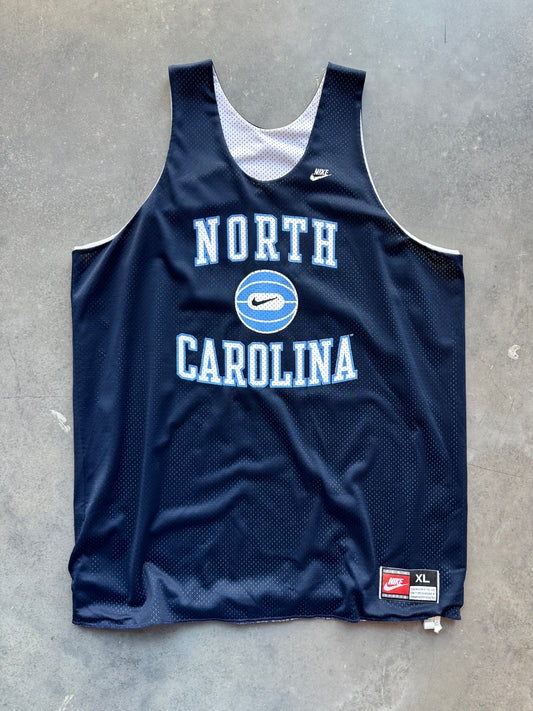 90’s UNC North Carolina Tarheels Vintage Nike Team Sports Reversible College Basketball Jersey (XL)