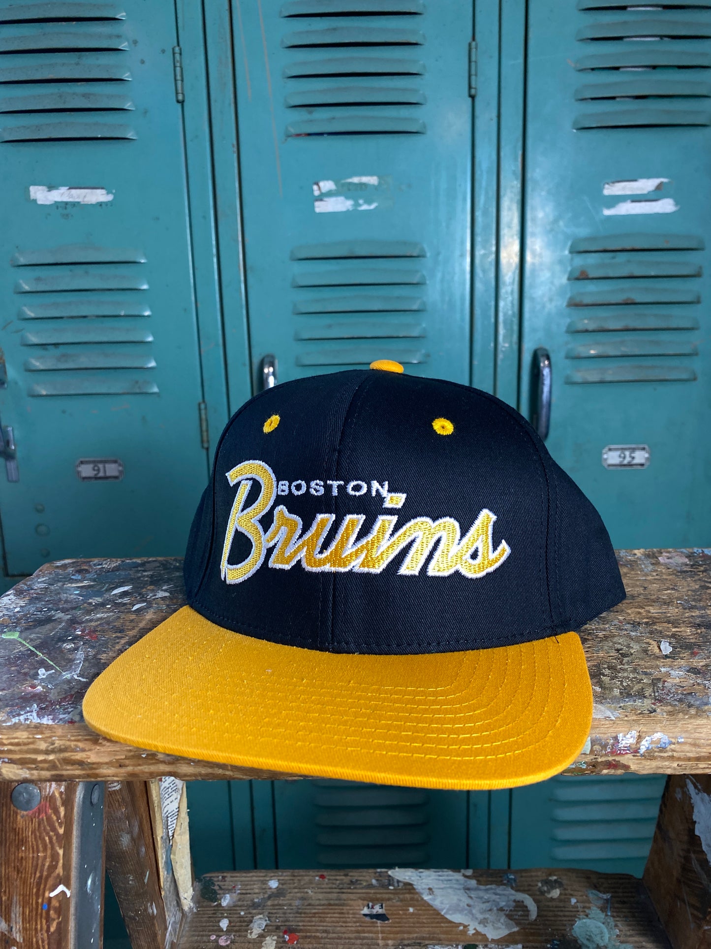 2010’s Boston Bruins Script Logo NHL Hat (OSFA) - Deadstock