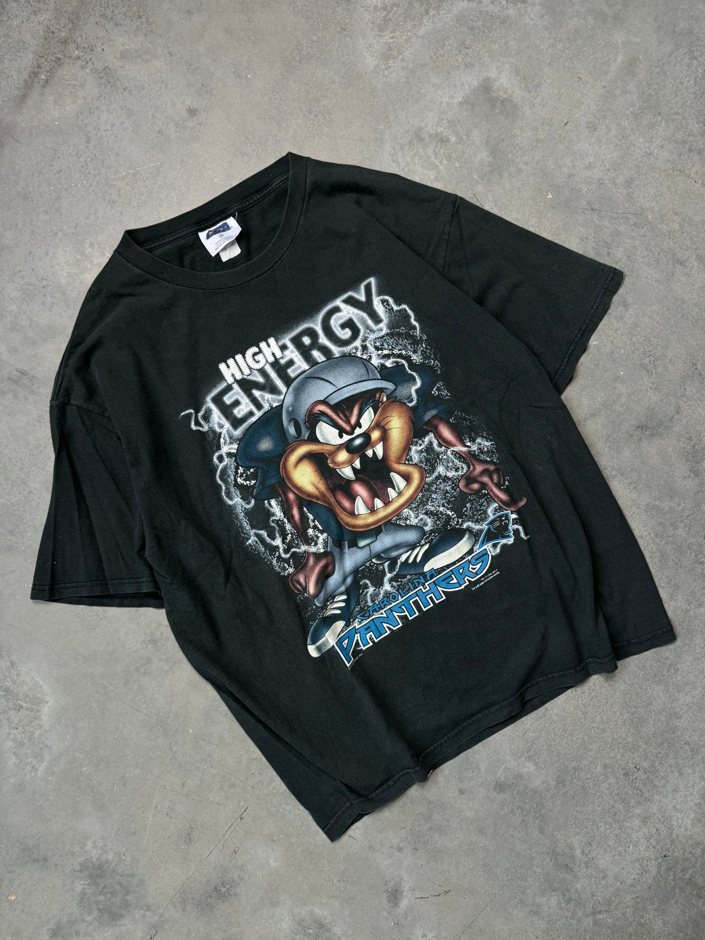 2000 Carolina Panthers x Taz Vintage Black Looney Tunes High Energy Faded NFL Cartoon Tee (XL)