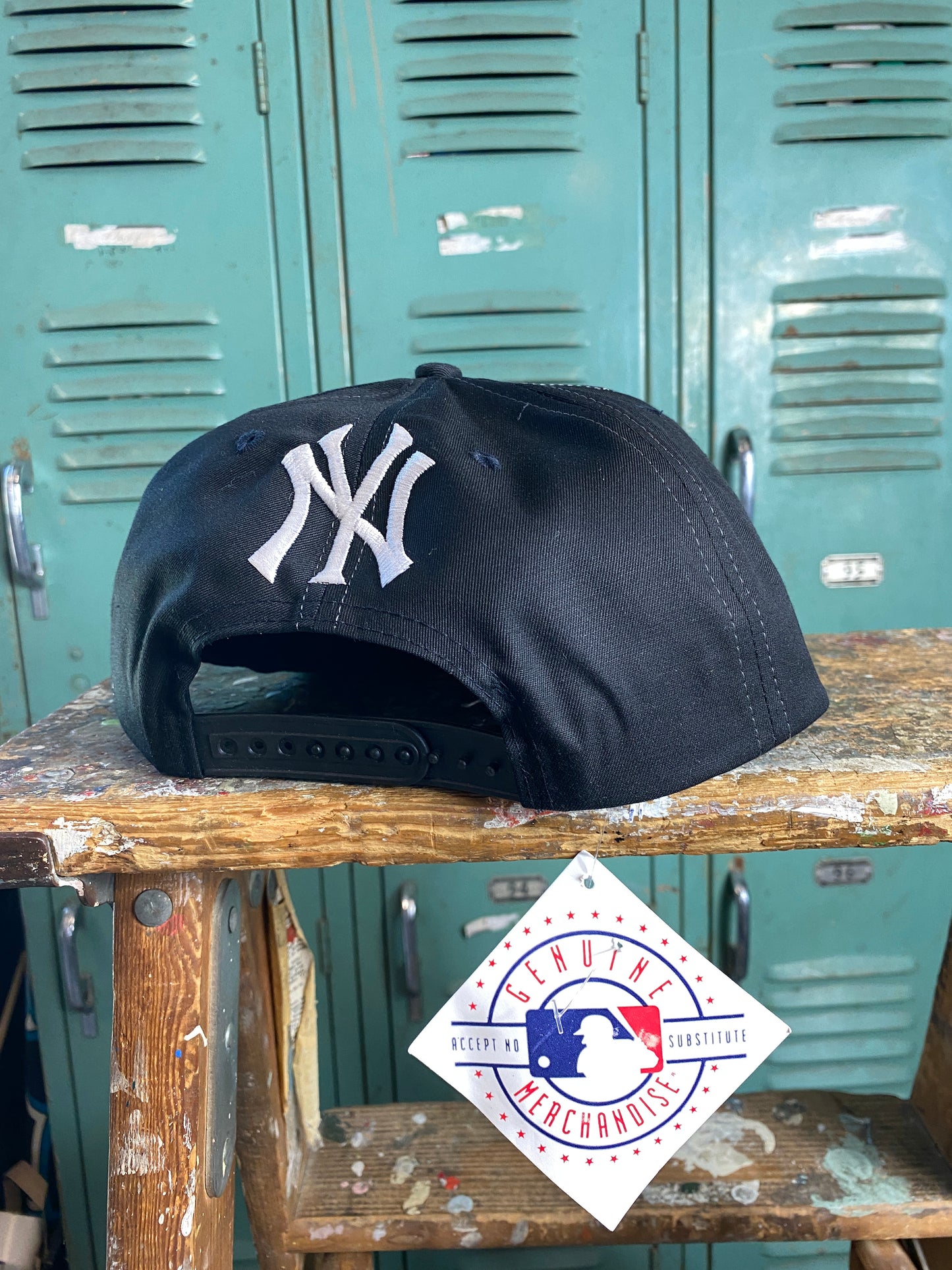 90’s New York Yankees Double Logo Embroidered Snapback Drew Pearson Hat (OSFA) - Deadstock