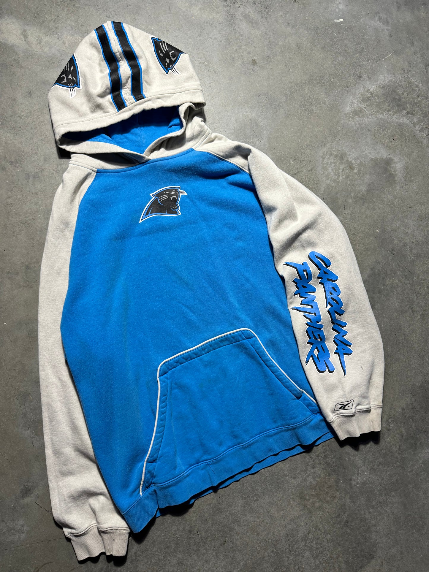 00’s Carolina Panthers Vintage Colorblocked Reebok Cat Scratch Font Helmet Style Hoodie (XL)