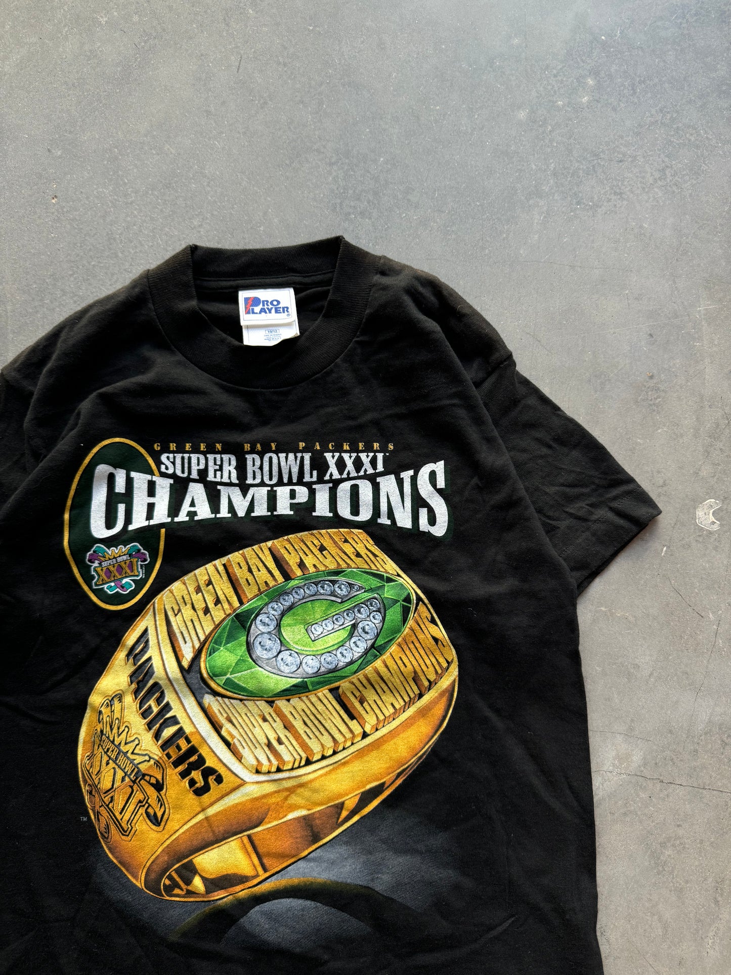 1997 Green Bay Packers Vintage Super Bowl XXXI Champions Pro Player Ring NFL Tee (Youth Large)