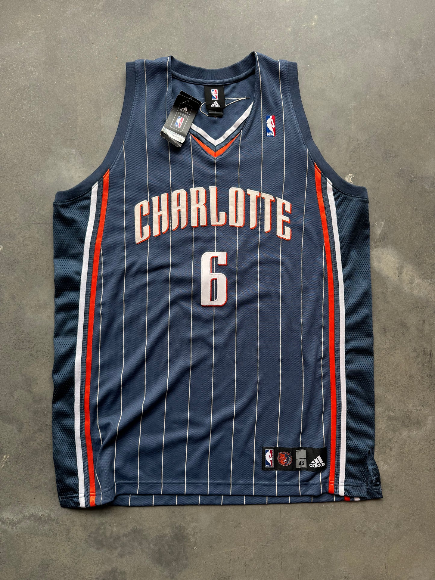 2009/2010 Charlotte Bobcats Tyson Chandler Vintage Adidas Authentic Fully Stitched NBA Jersey - Deadstock & Signed (48/XL)