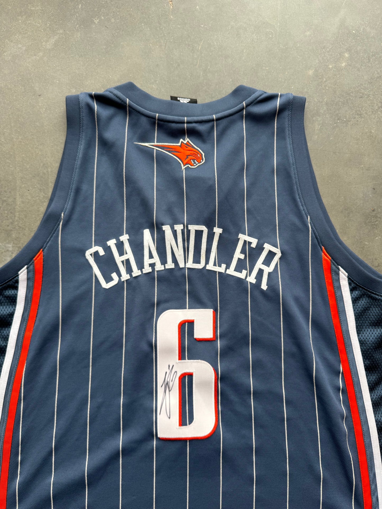 2009/2010 Charlotte Bobcats Tyson Chandler Vintage Adidas Authentic Fully Stitched NBA Jersey - Deadstock & Signed (48/XL)