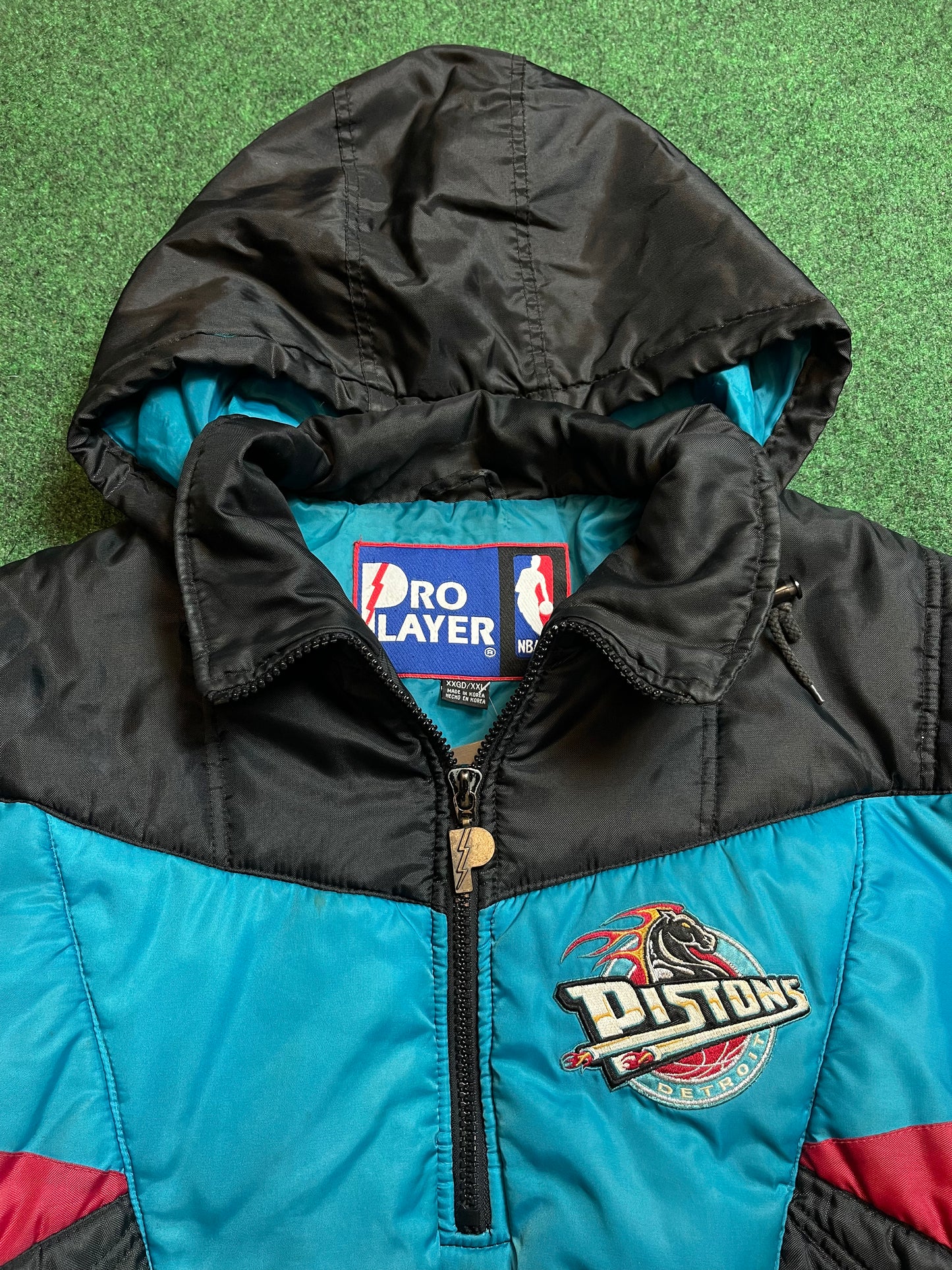 90’s Detroit Pistons Half Zip Vintage Pro Player NBA Puffer Jacket (XXL)