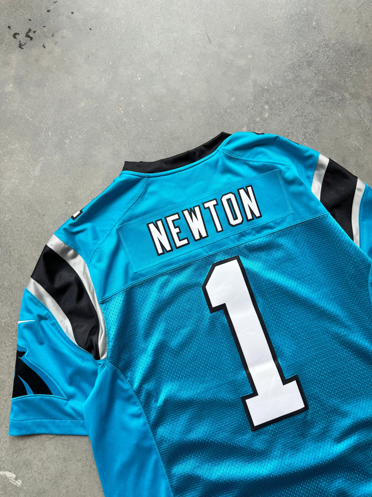 2017 Carolina Panthers Cam Newton Nike Blue Alternate Limited Authentic Stitched NFL Jersey (XL)