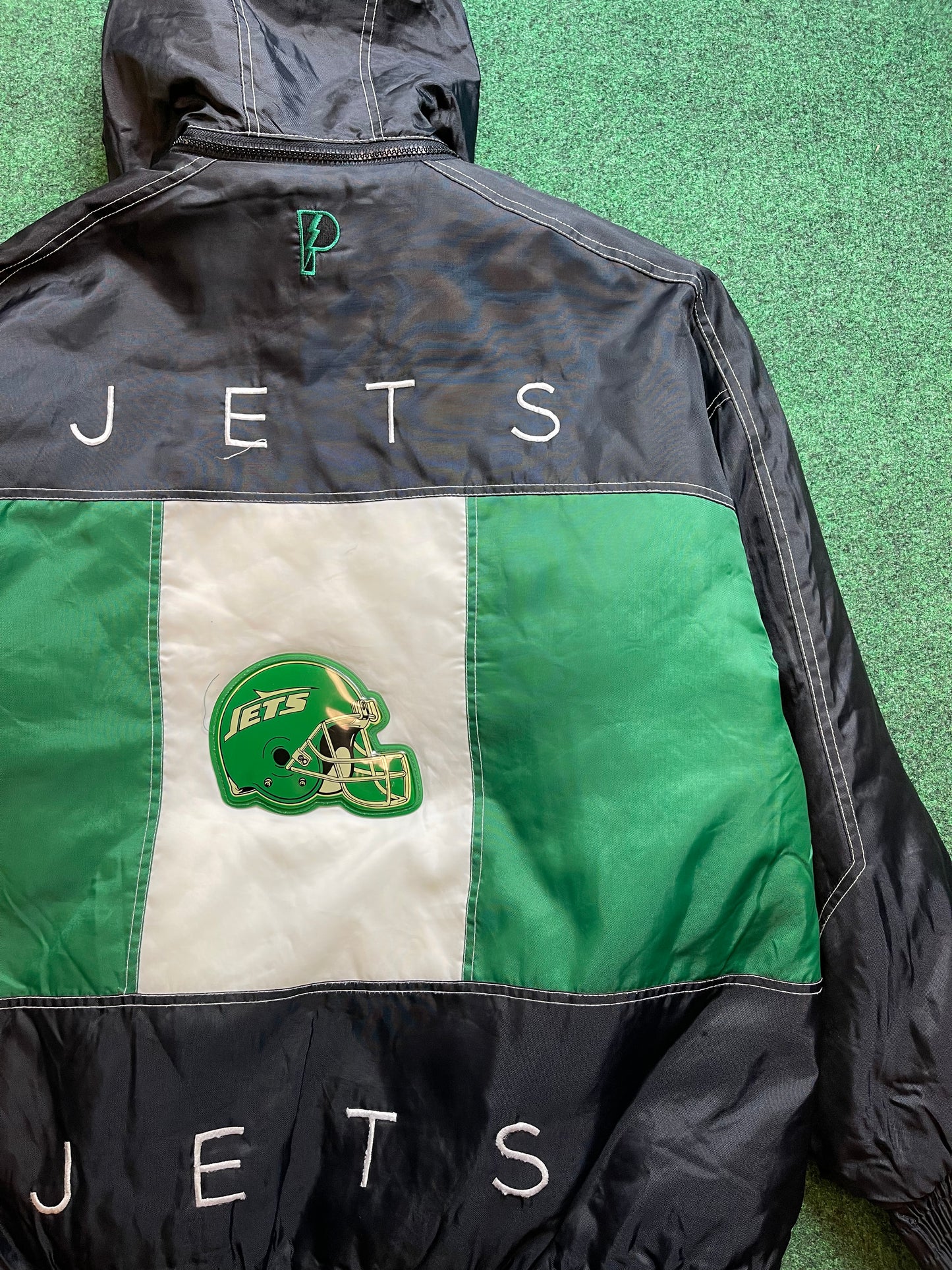 90’s New York Jets Vintage Pro Player NFL Puffer Jacket (XL)