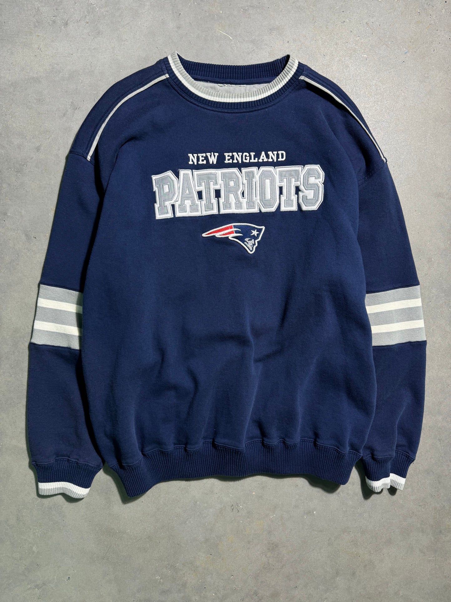 90’s New England Patriots Vintage Navy Blue Lee Sport Ribbed Heavyweight NFL Crewneck (XXL)