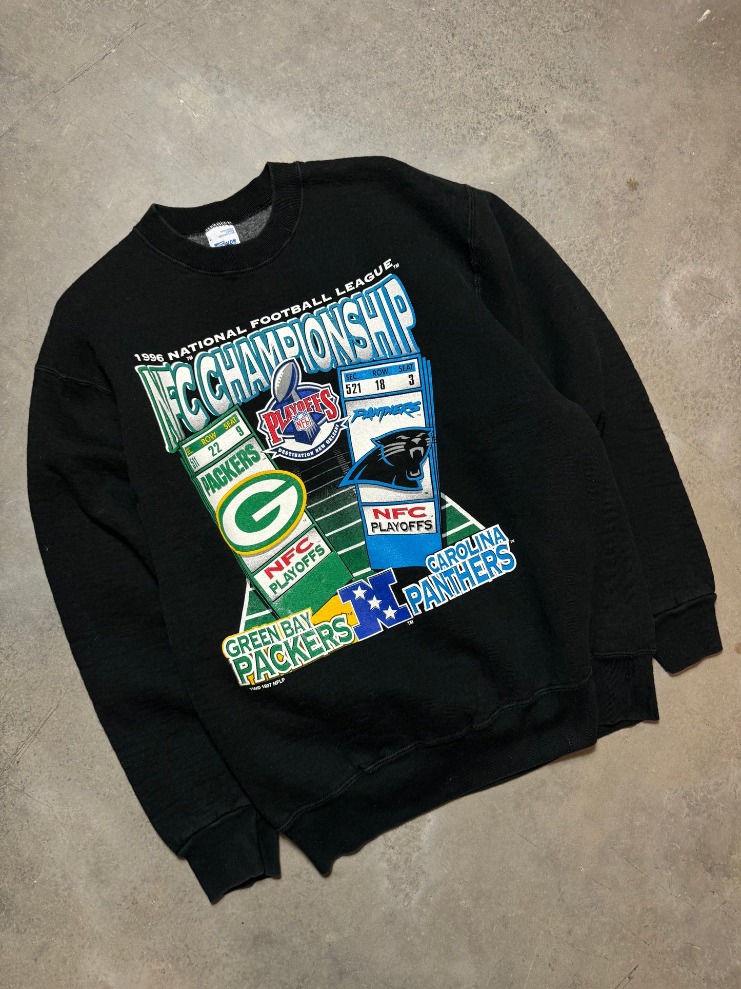 1997 Carolina Panthers vs. Green Bay Packers Vintage Black Salem Sportswear NFC Championship Ticket Stub Match Up Heavyweight NFL Crewneck (Medium)