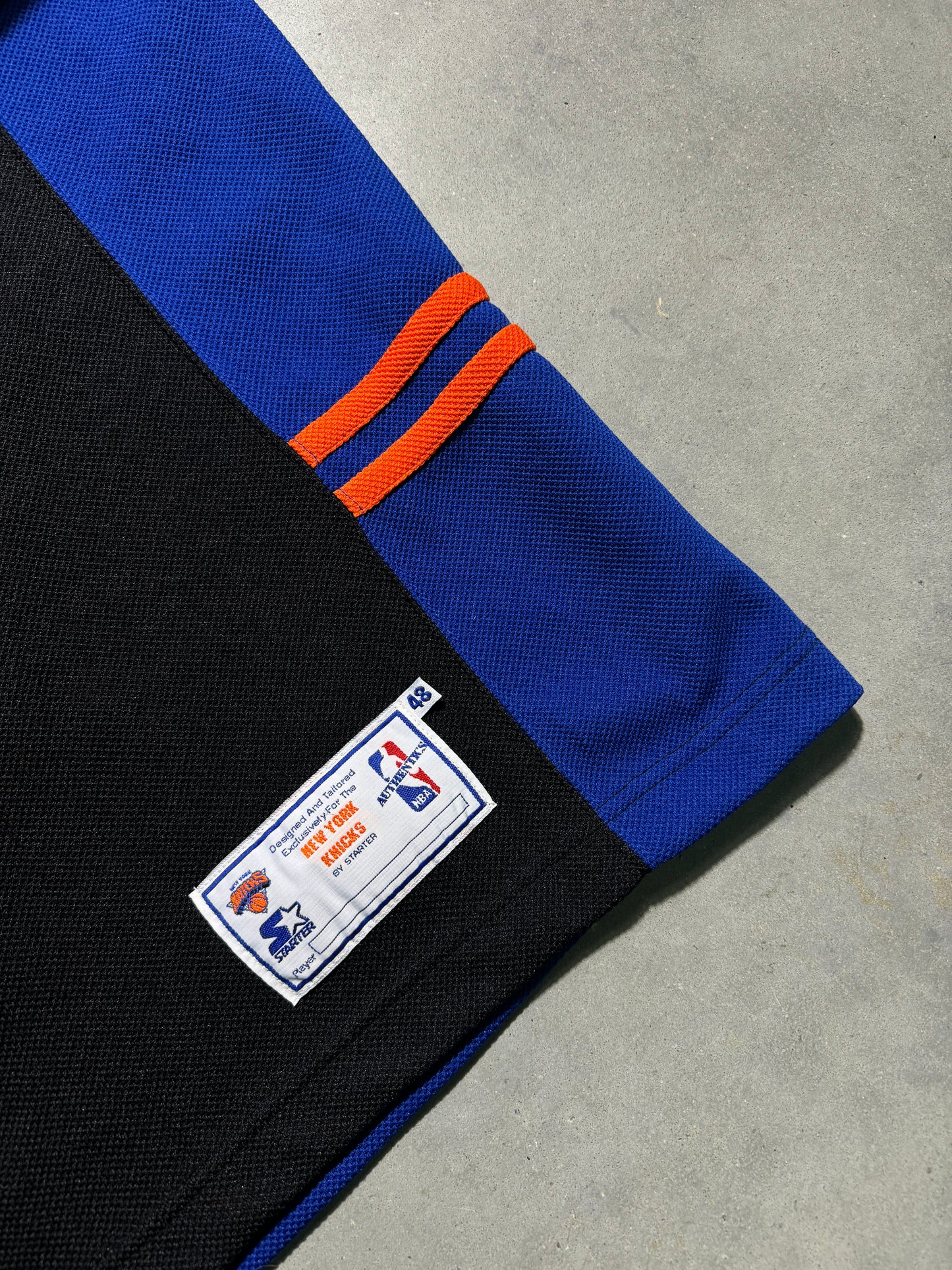 1997/98 New York Knicks Vintage Starter Heavyweight Button Snap Pullover NBA Shooting Warm Up Shirt - Deadstock (48/Large)