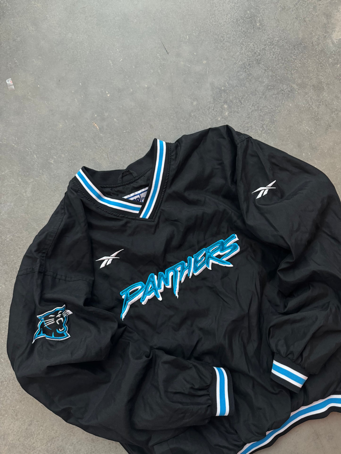 1995 Carolina Panthers Vintage Inaugural Season Cat Scratch Font Reebok NFL Pullover (Medium)