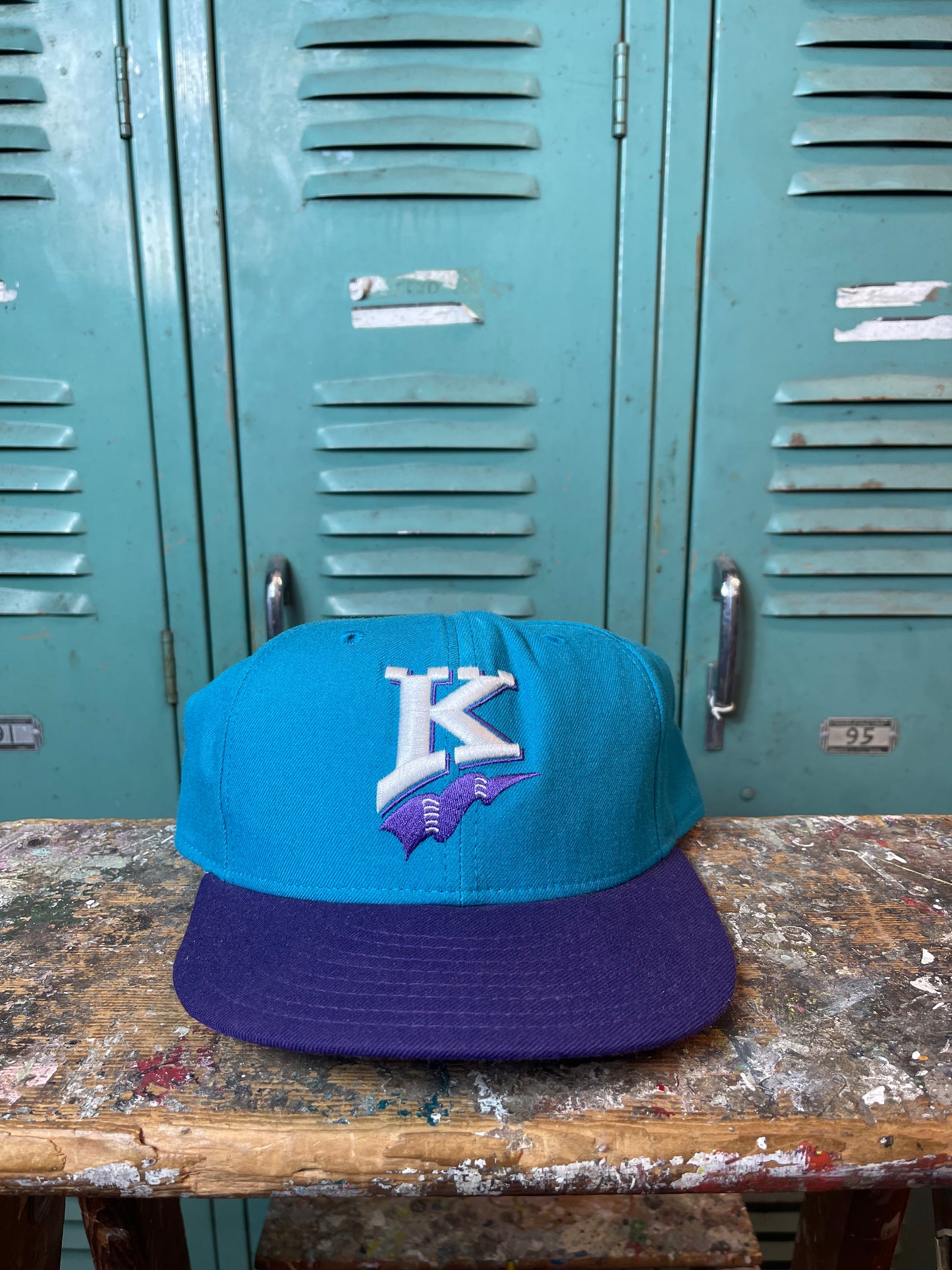 90’s Charlotte Knights Vintage MiLB Fitted Hat (7 3/4)