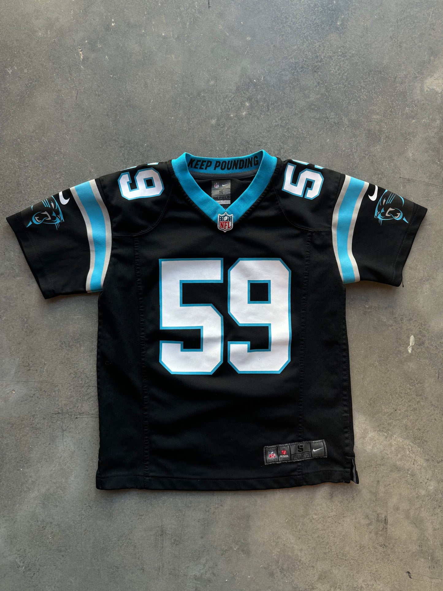 2016 Carolina Panthers Luke Kuechly Black Nike NFL Jersey (Youth Small)