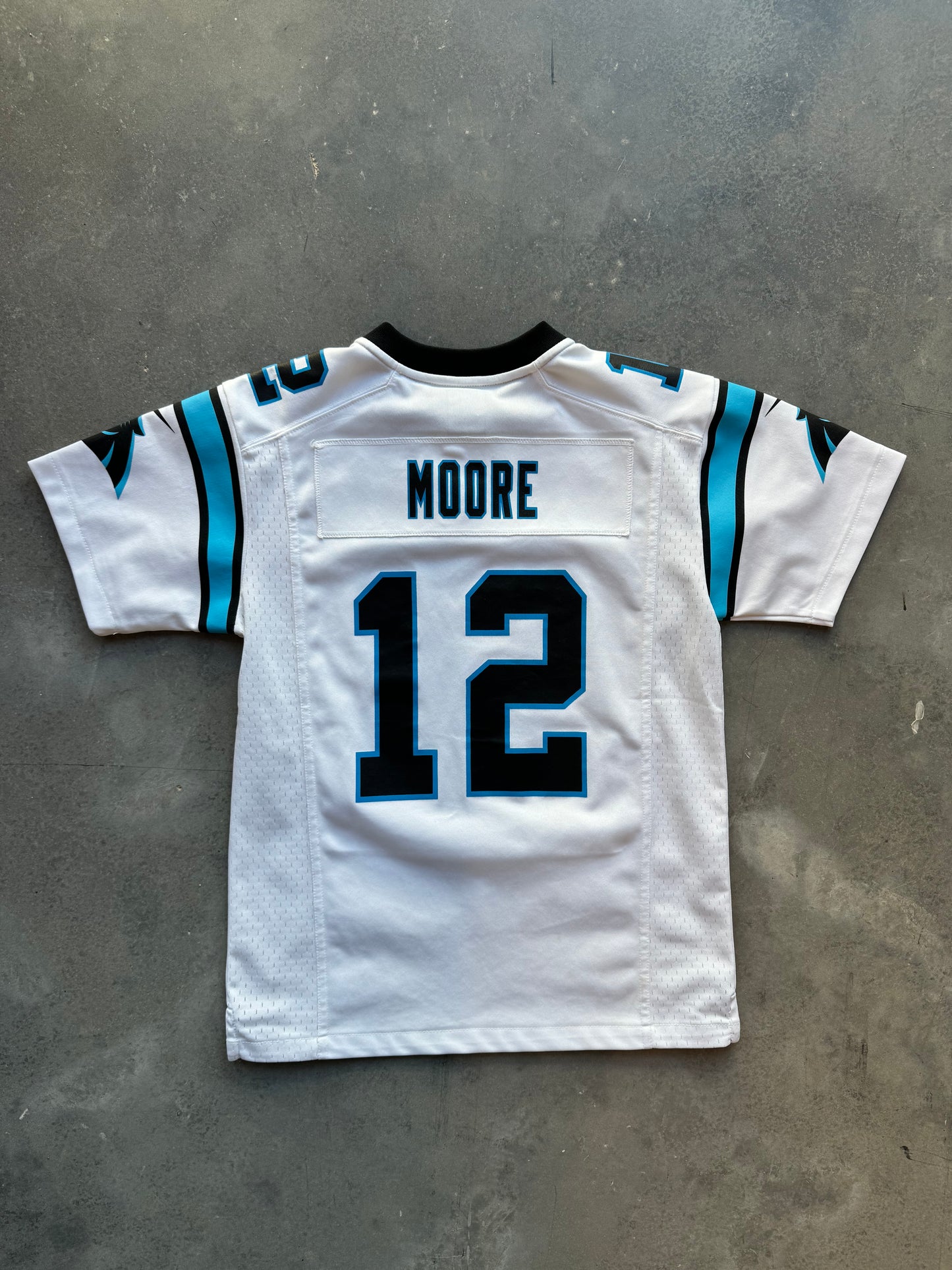 2018 Carolina Panthers D.J. Moore White Nike Rookie Season NFL Jersey (Youth Medium)