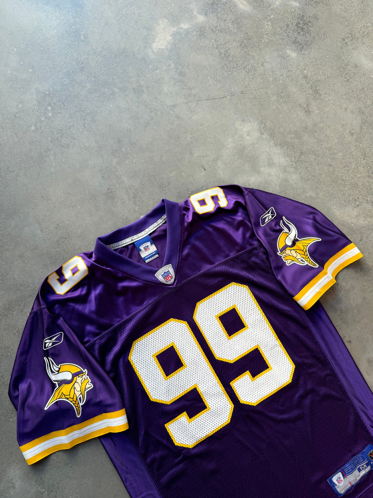 00’s Minnesota Vikings Chris Hovan Vintage Purple Reebok NFL Jersey - Deadstock (Medium)