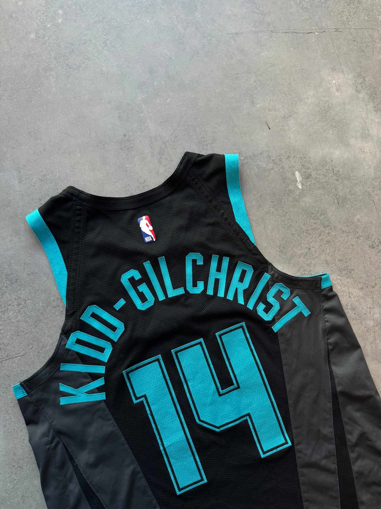 2018/2019 Charlotte Hornets Michael Kidd-Gilchrist Team Issued Pro Cut Jordan Brand Buzz City City of Flight Alternate NBA Jersey (46/Large)